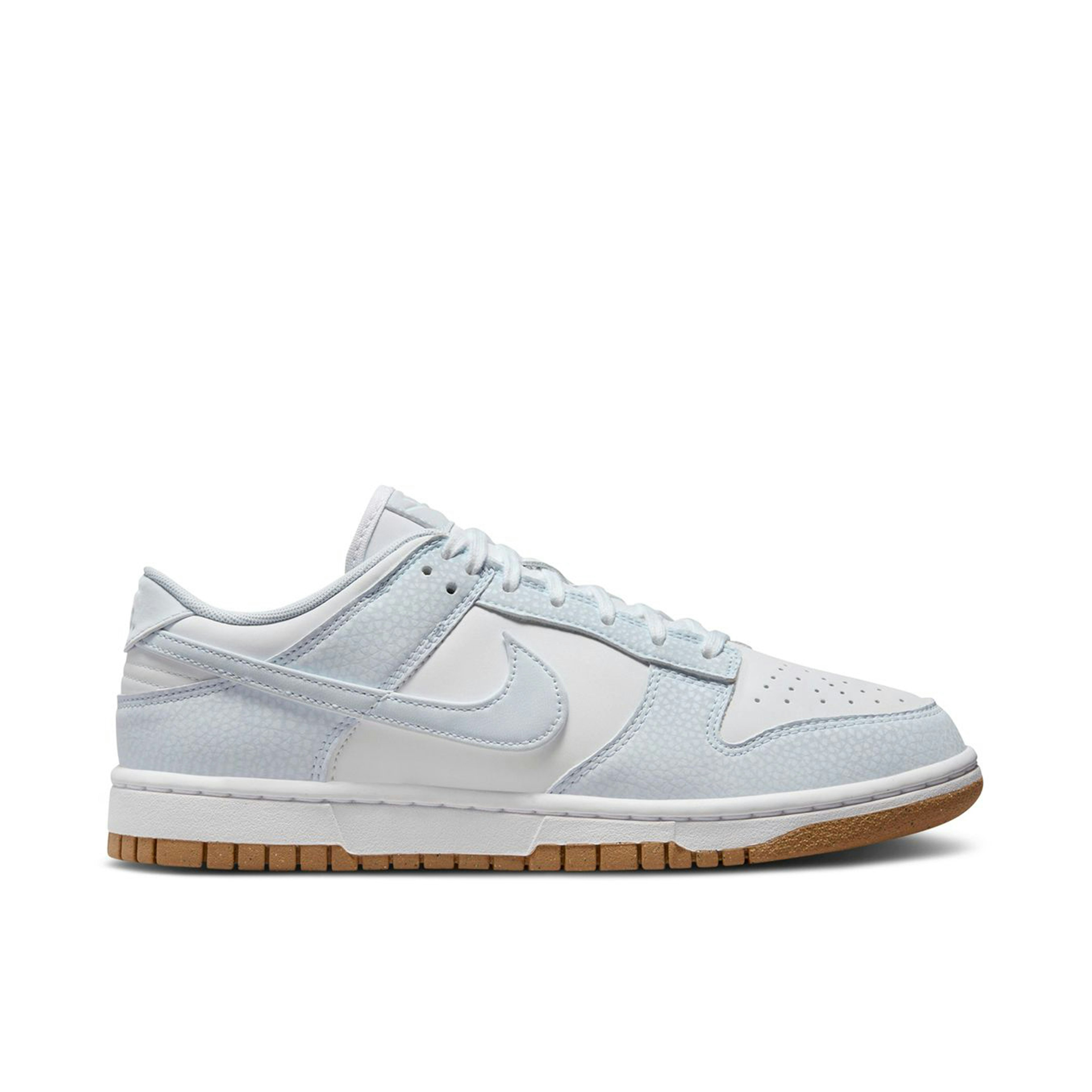 nike room Dunk Low Next Nature Football Grey Gum Womens