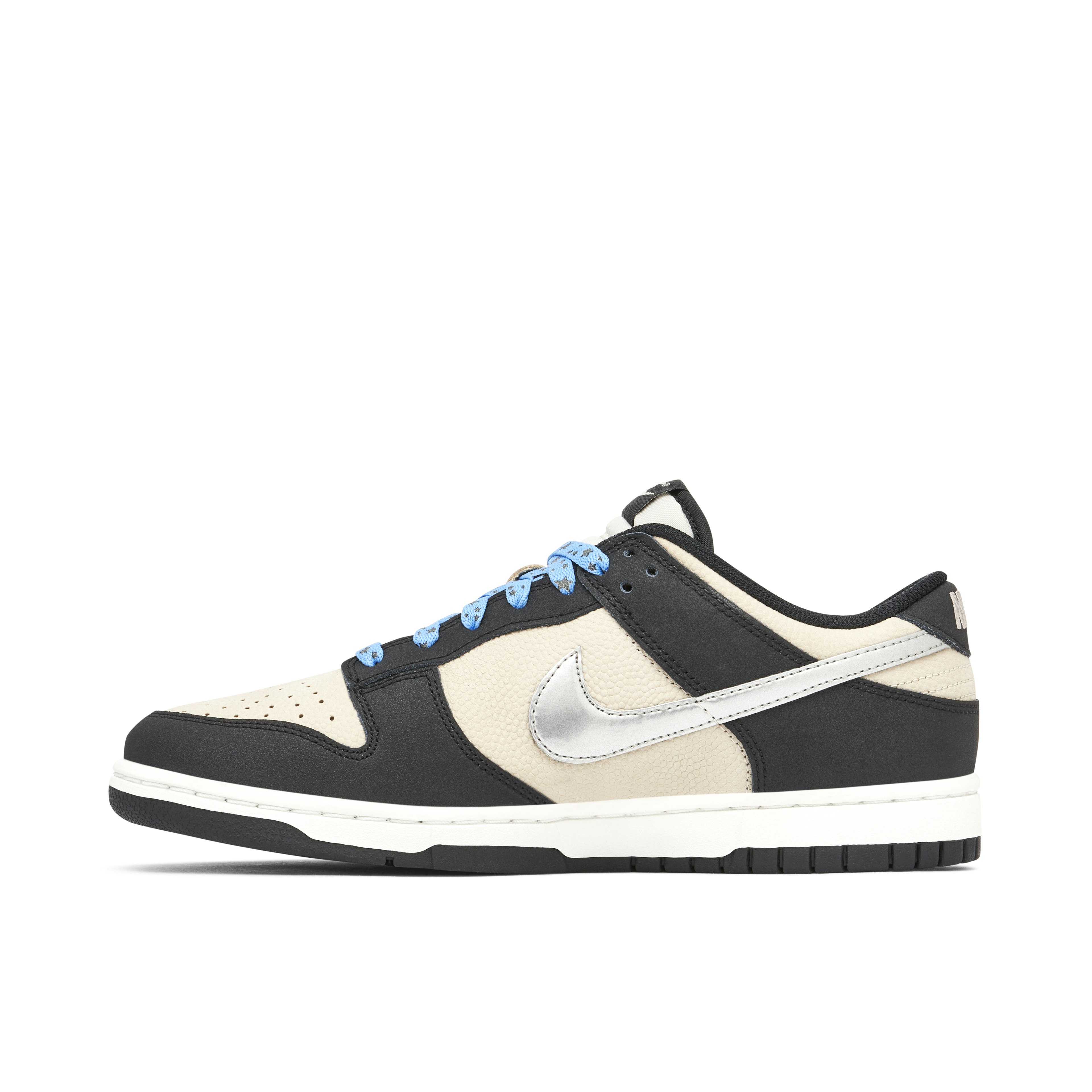 Nike Dunk Low Starry Laces Womens
