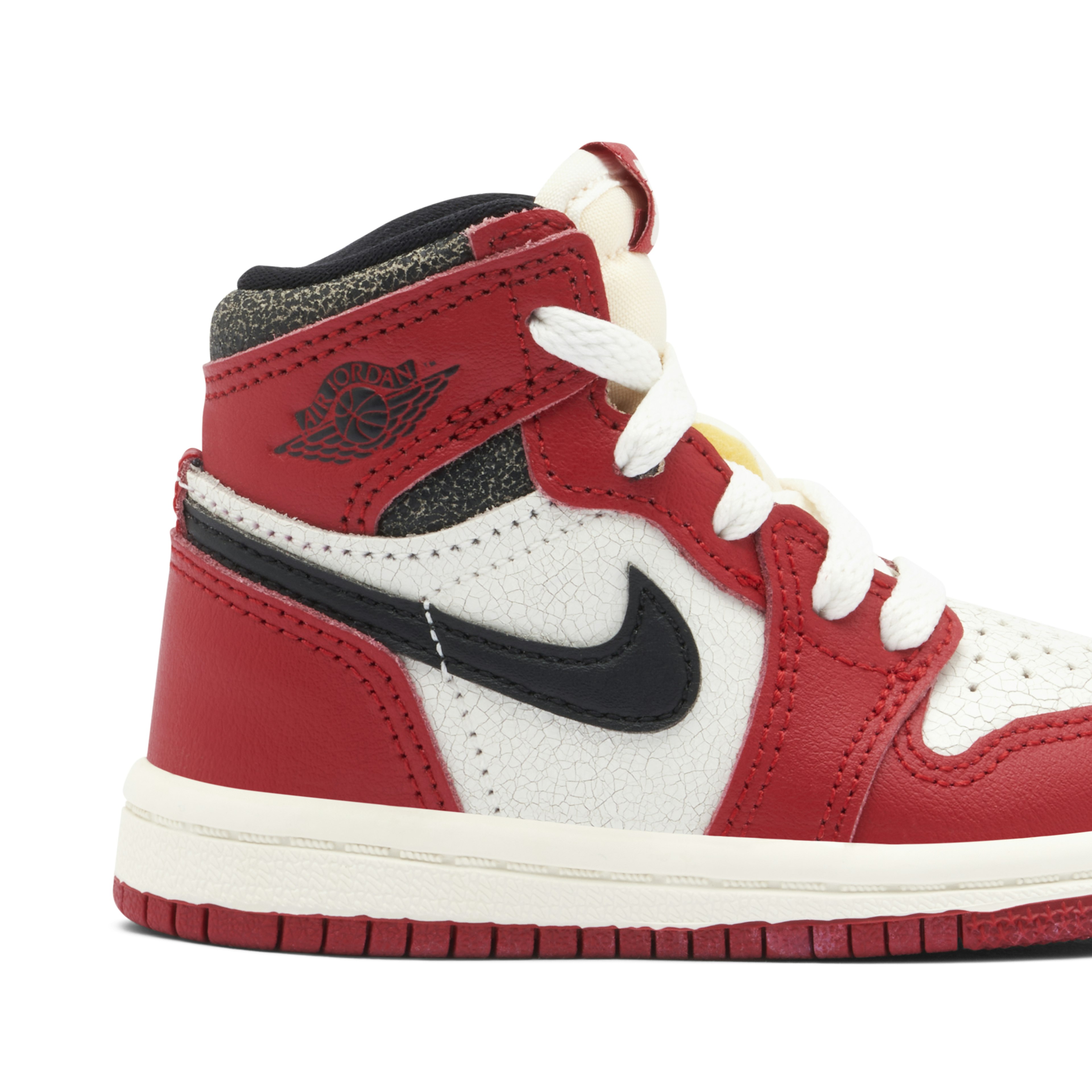 Air Jordan 1 High OG Chicago Lost and Found TD