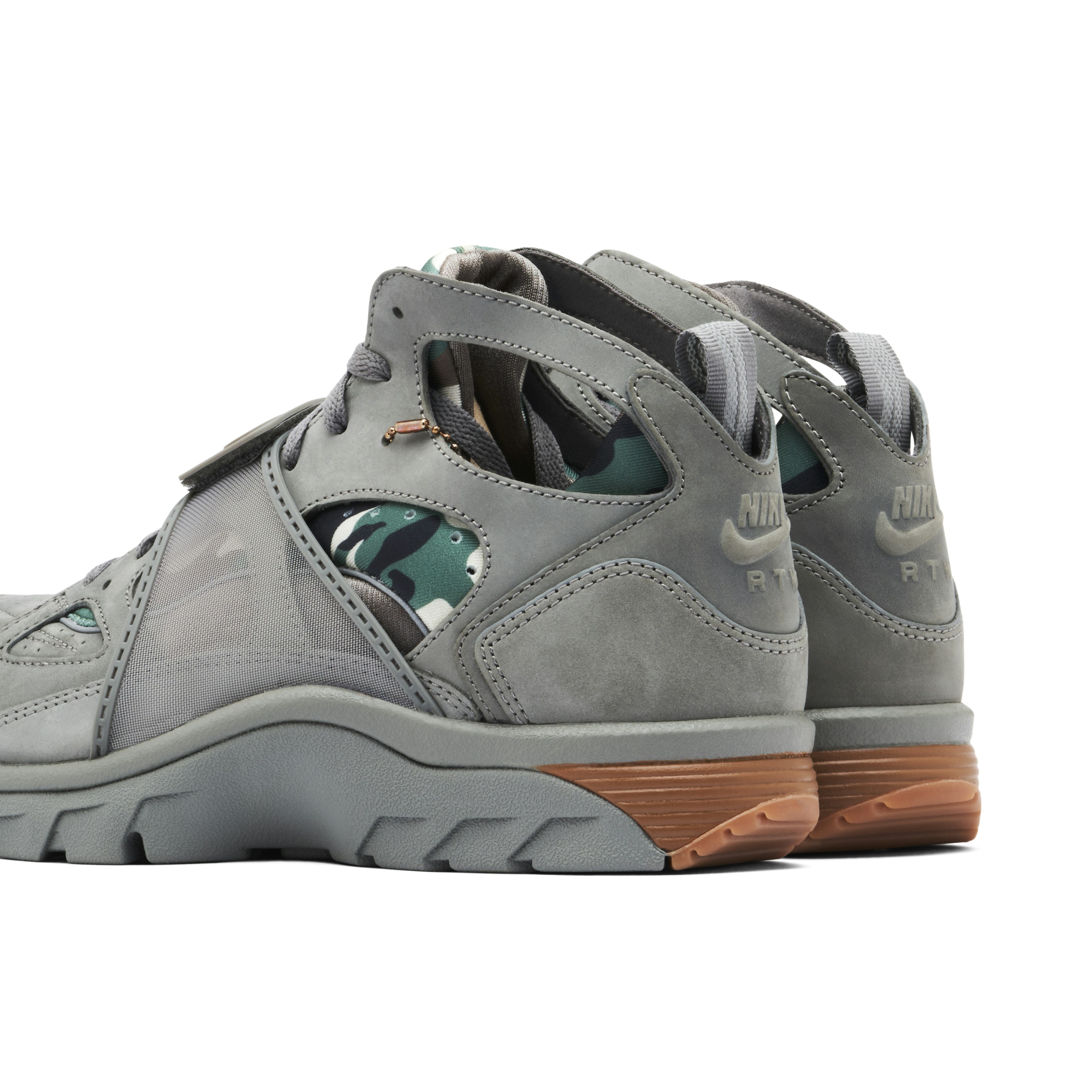 Nike Air Trainer Huarache Corteiz Gully Grey