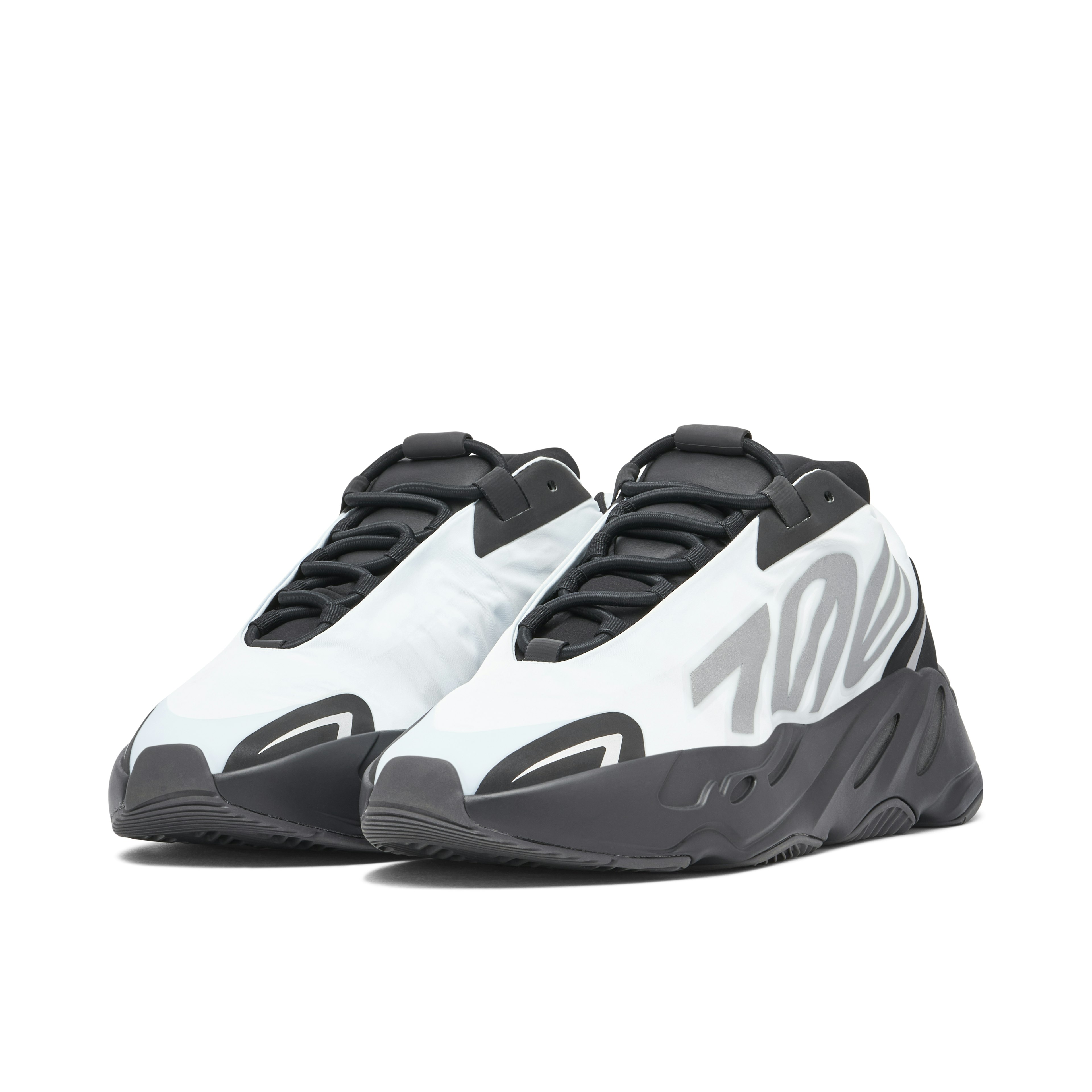 Yeezy Boost 700 MNVN Blue Tint