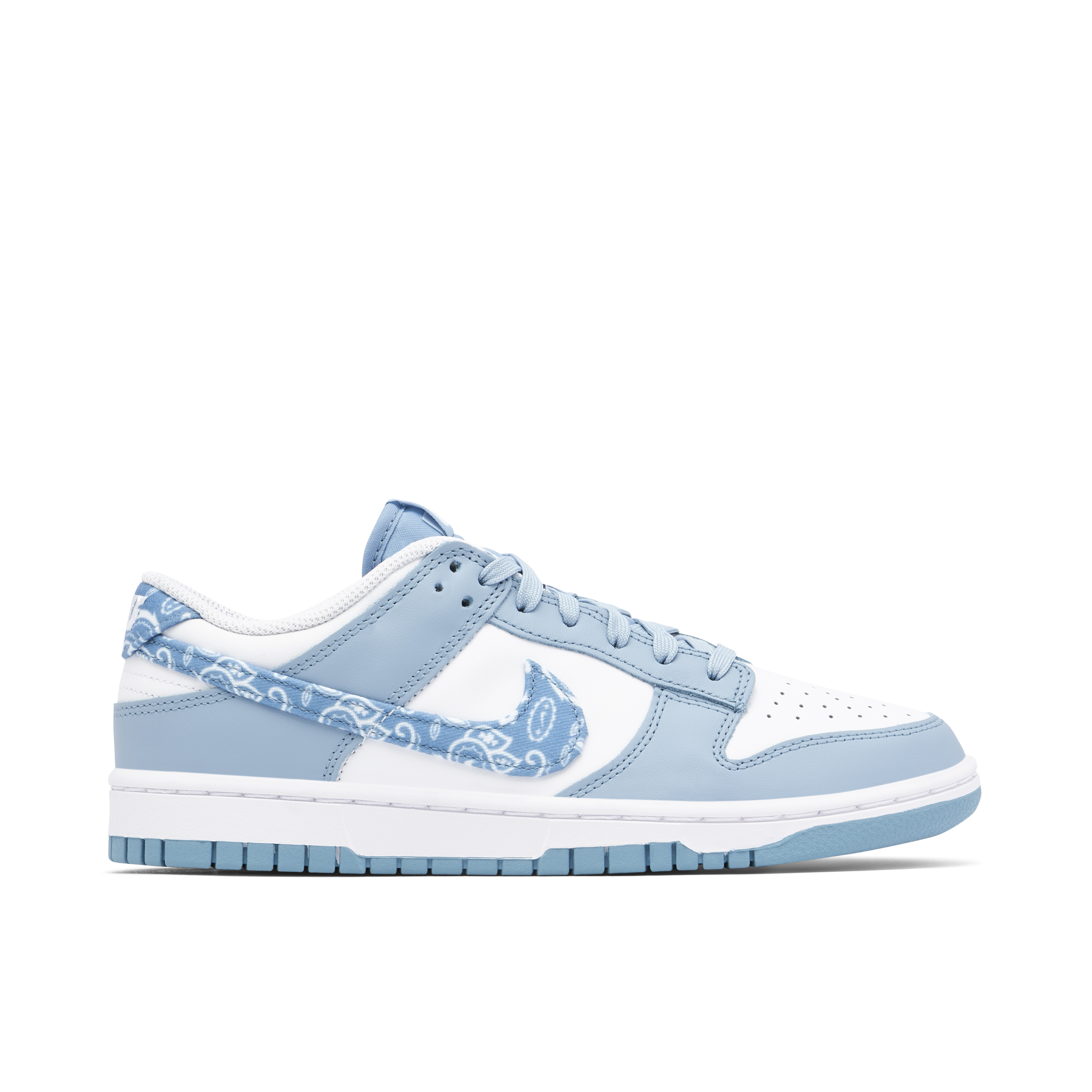 Blue nike dunks hotsell