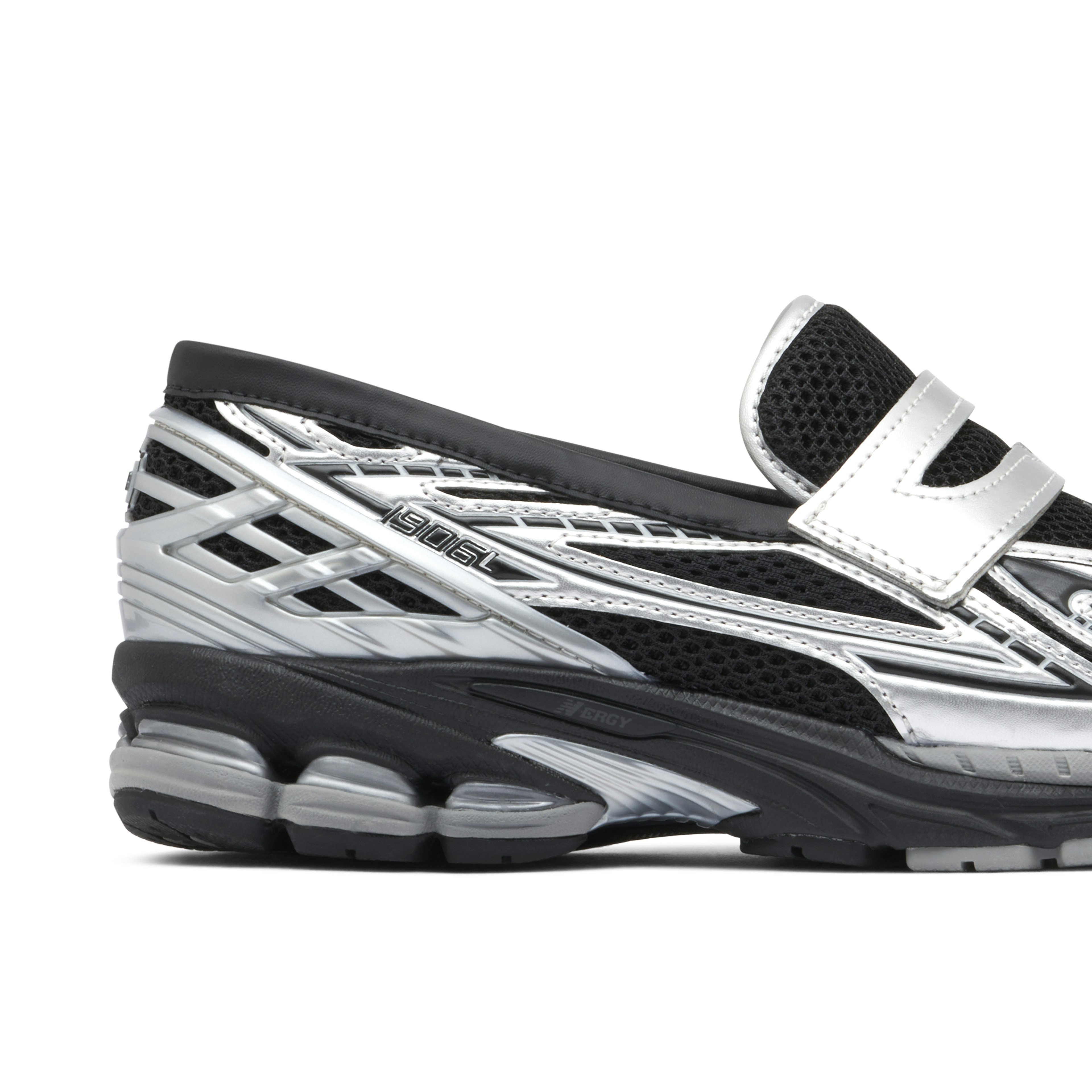 New Balance 1906L Silver Metallic Black