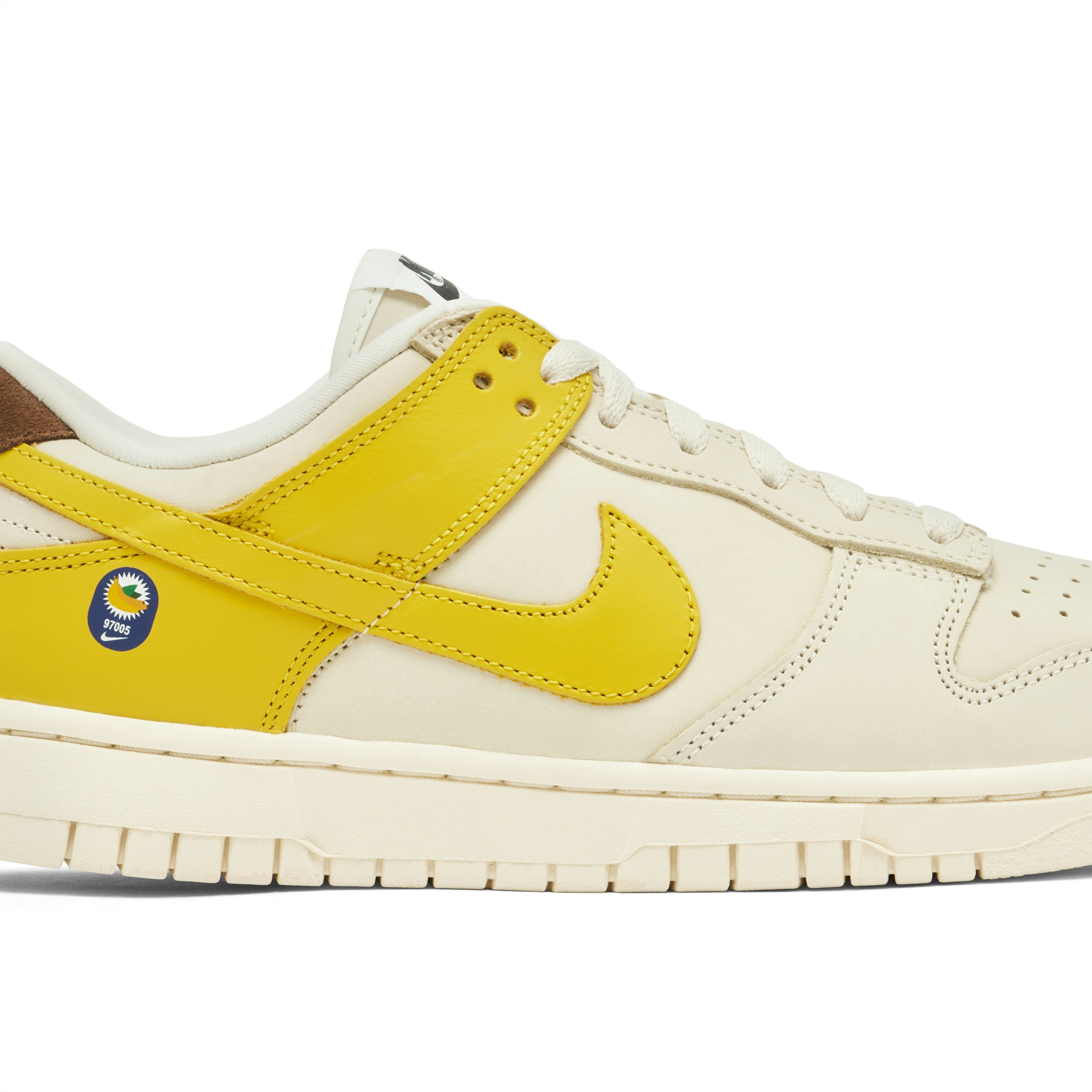 Nike Dunk Low LX Banana Womens