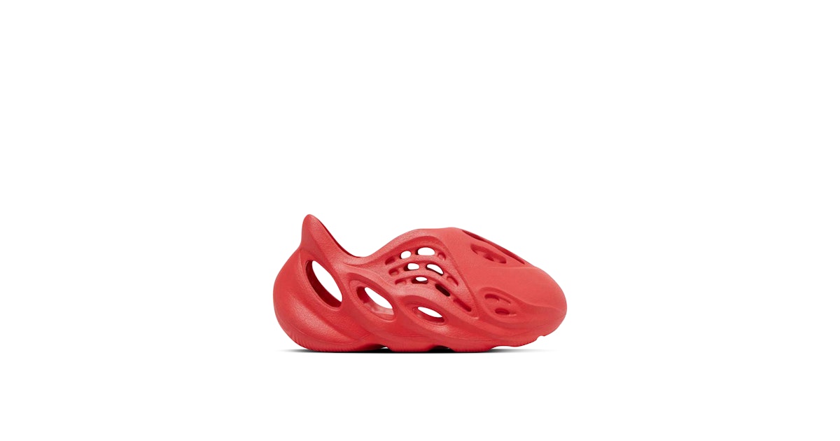Yeezy Foam Runner Vermillion Kids GX1136 Laced - Main Image
