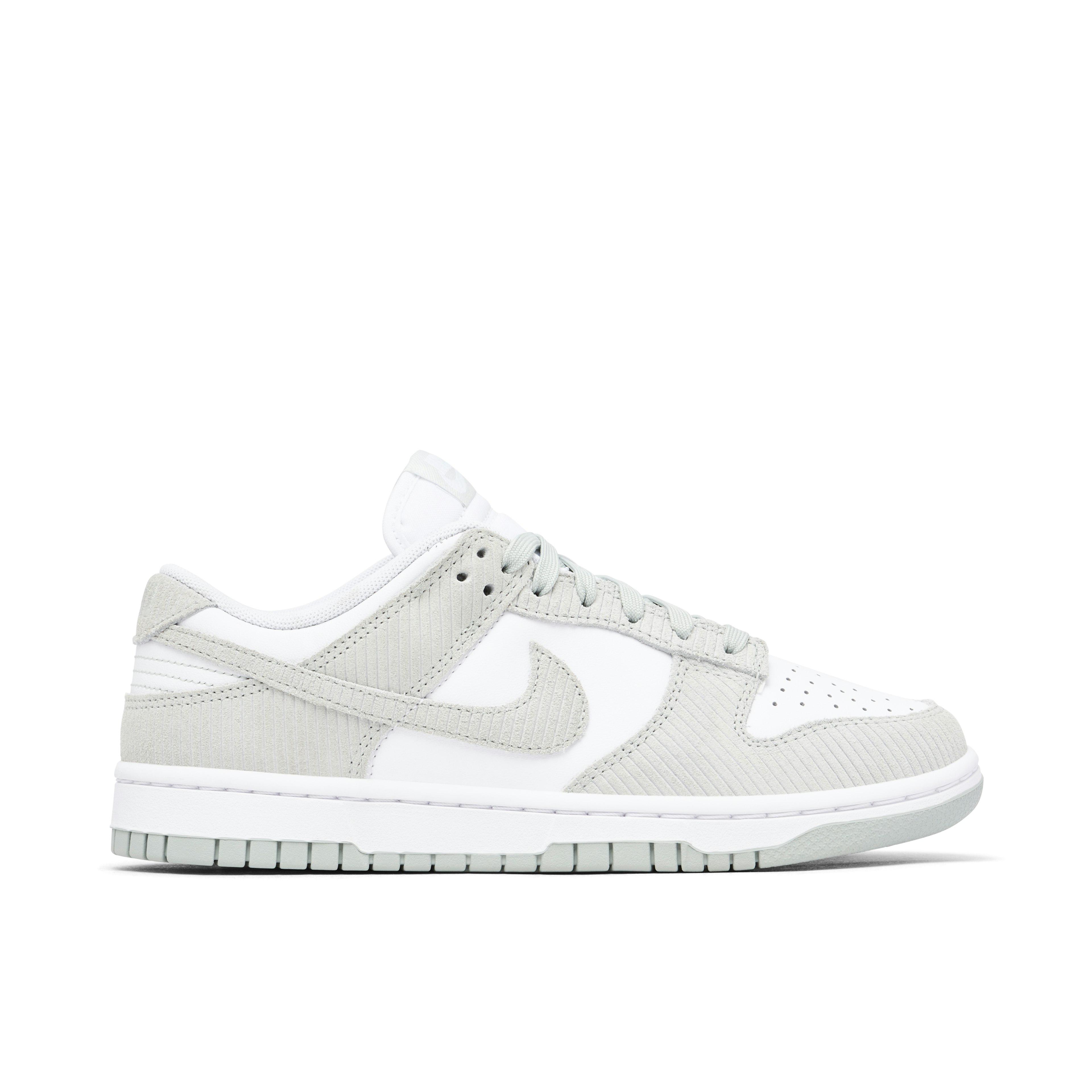 nike room Dunk Low Grey Corduroy Femme