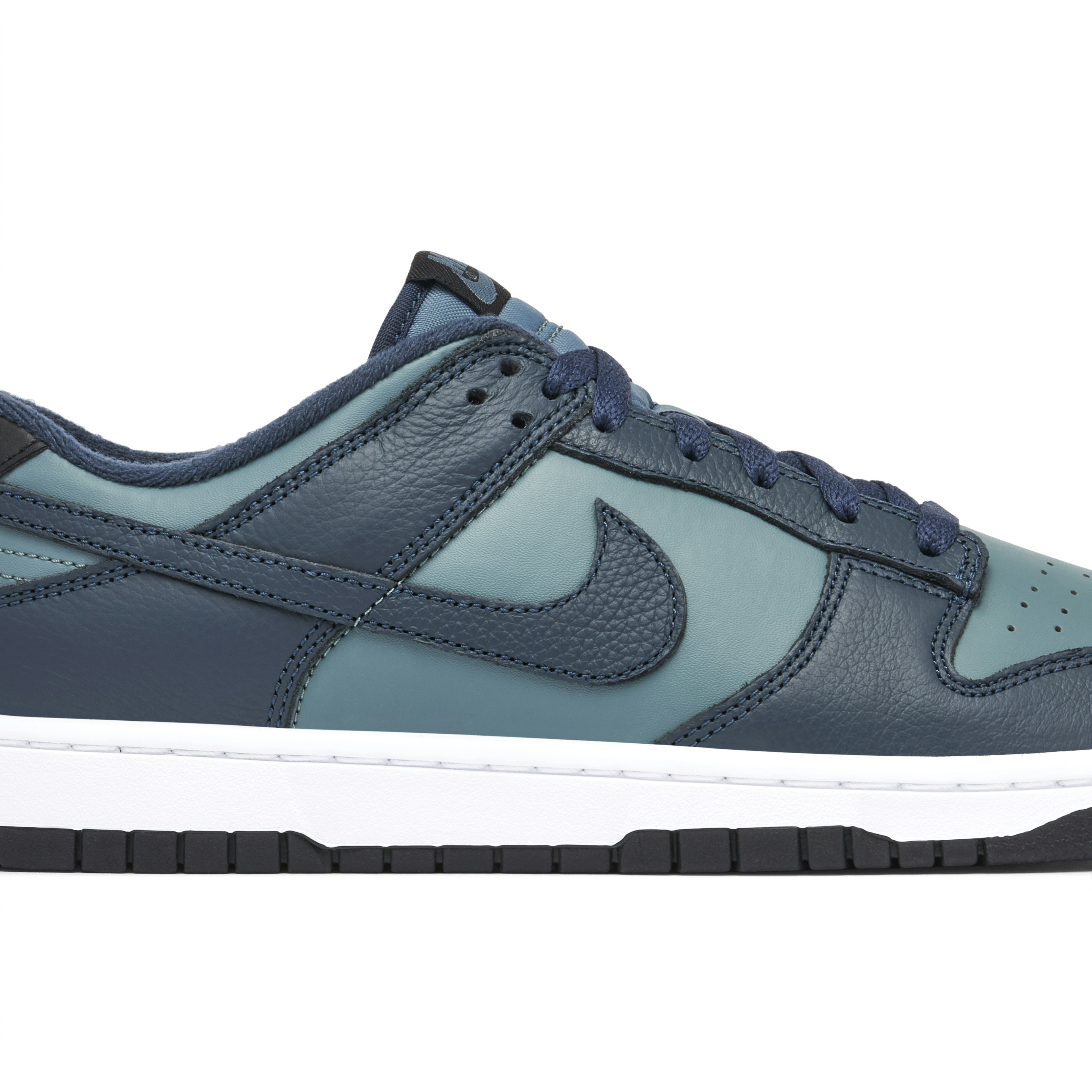 Nike Dunk Low Retro Premium Armoury Navy