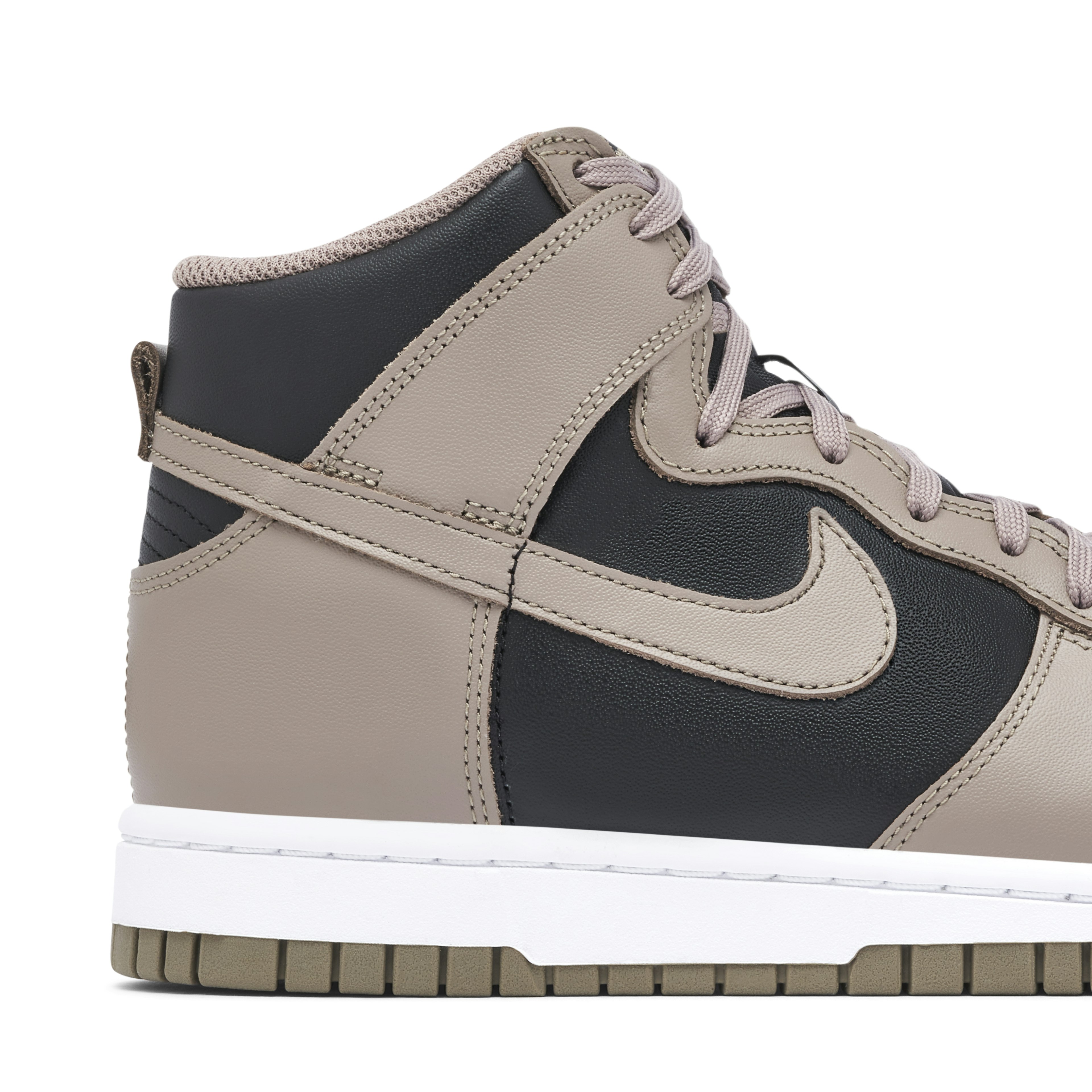 Nike Dunk High Moon Fossil Womens