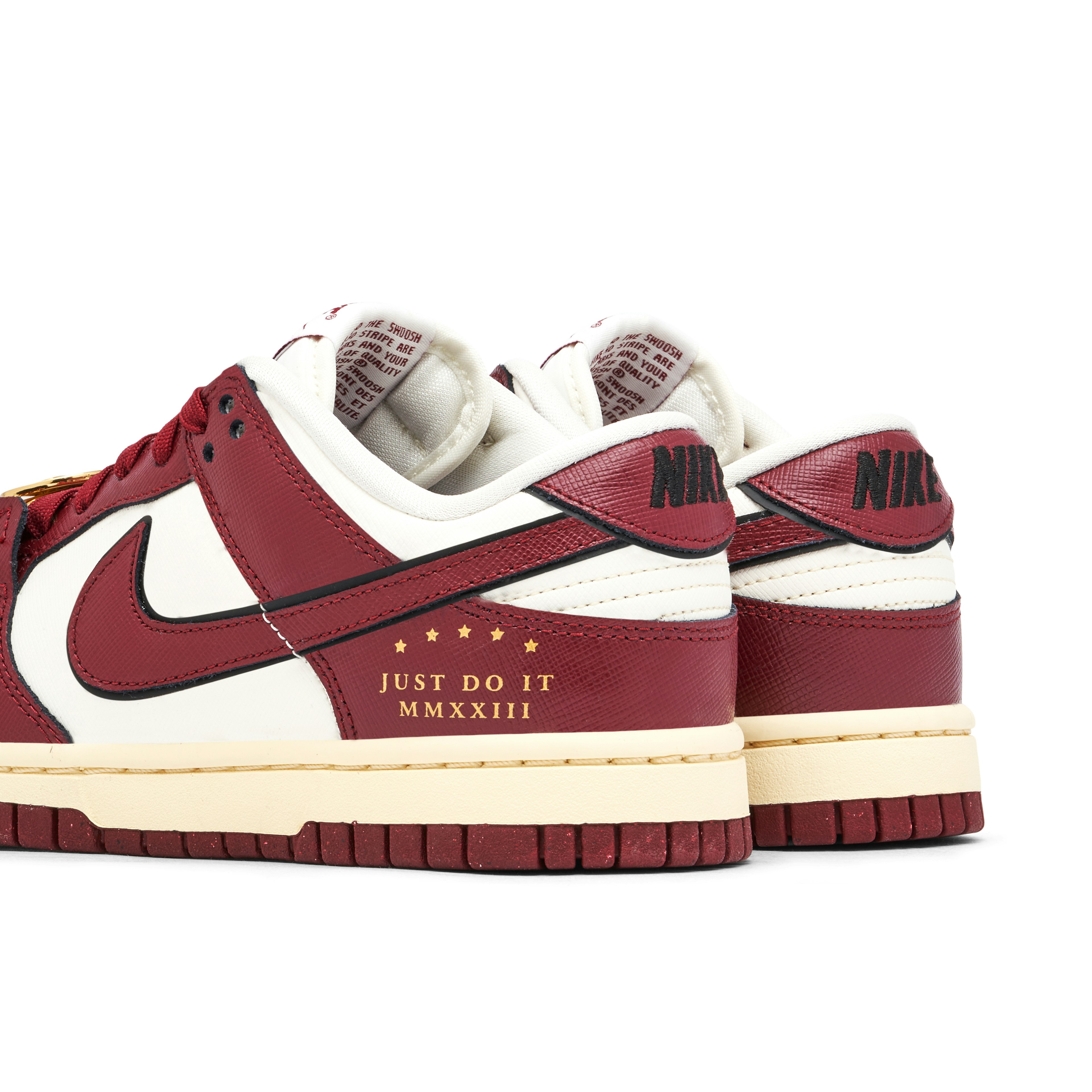 Nike Dunk Low Just Do It Sail Team Red für Damen