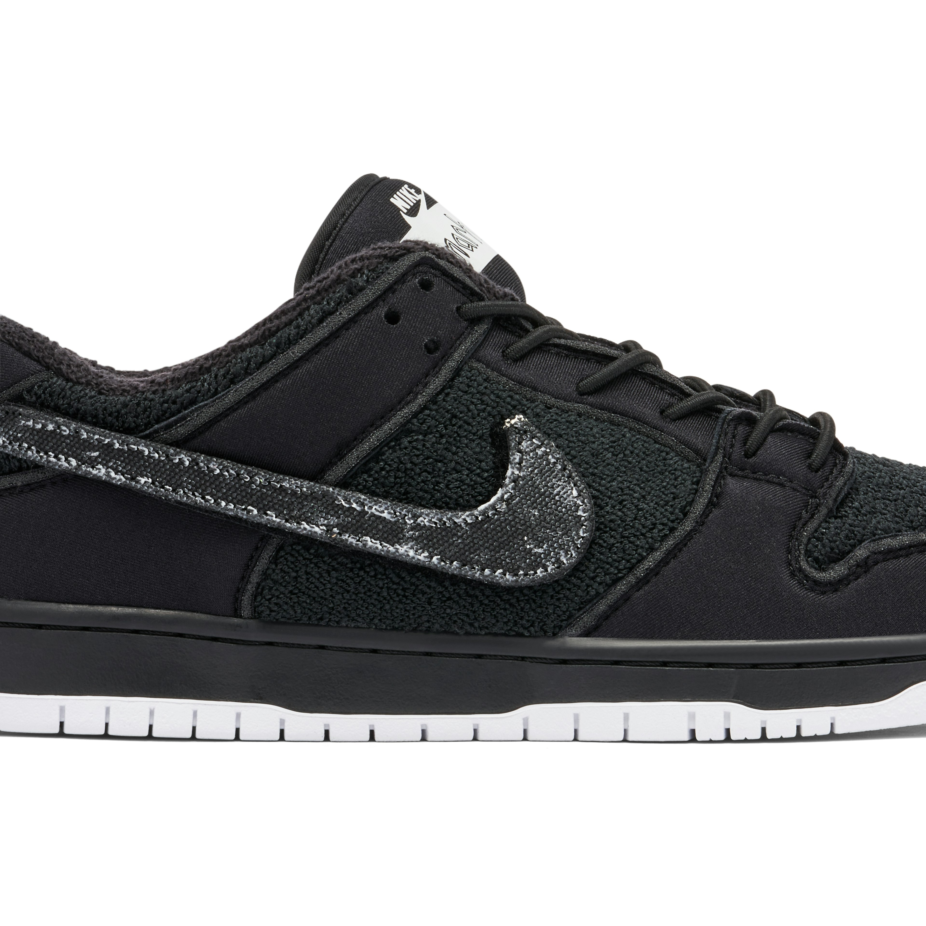 Nike Dunk Low SB x Gnarhunters