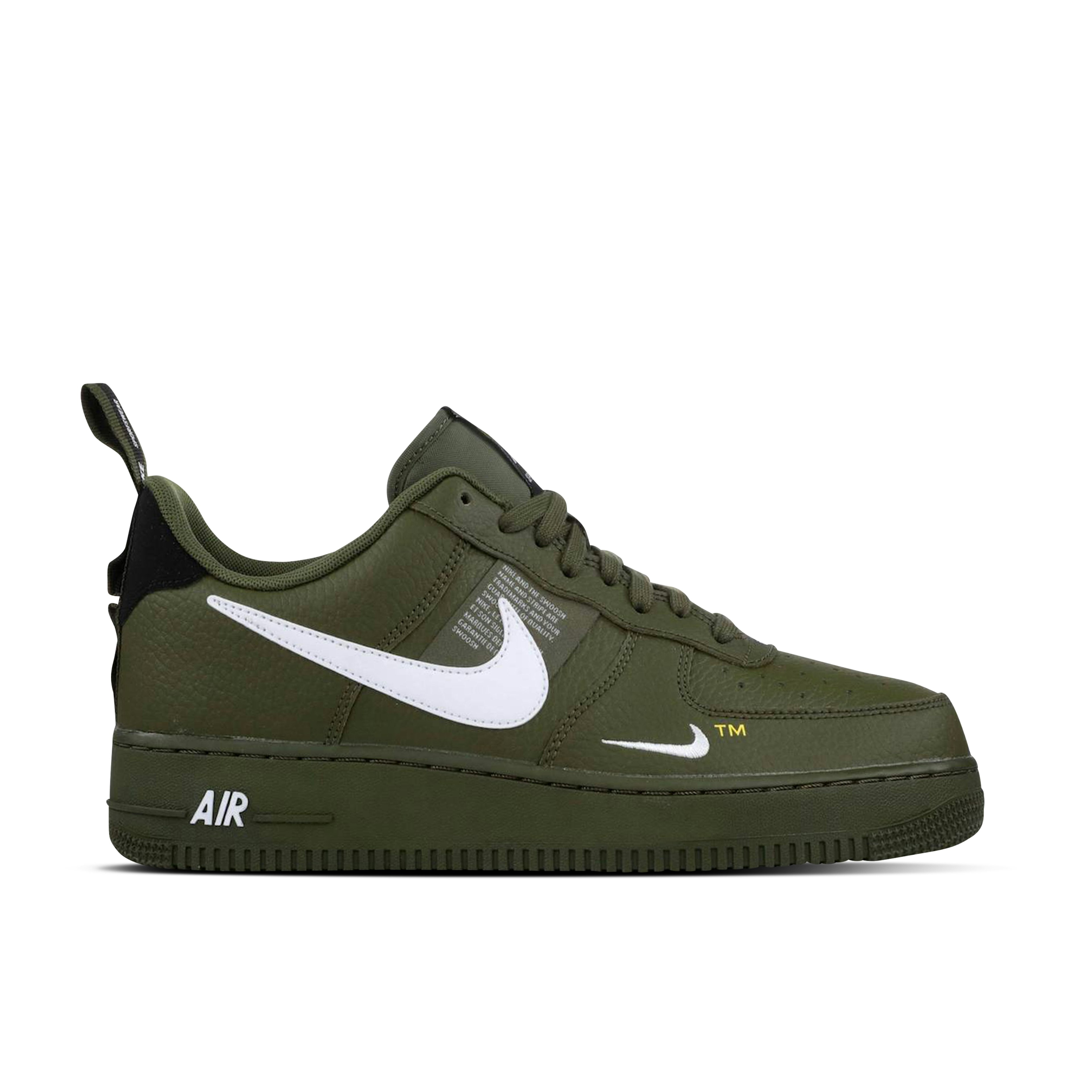 Nike Air Force 1 07 LV 8 Green