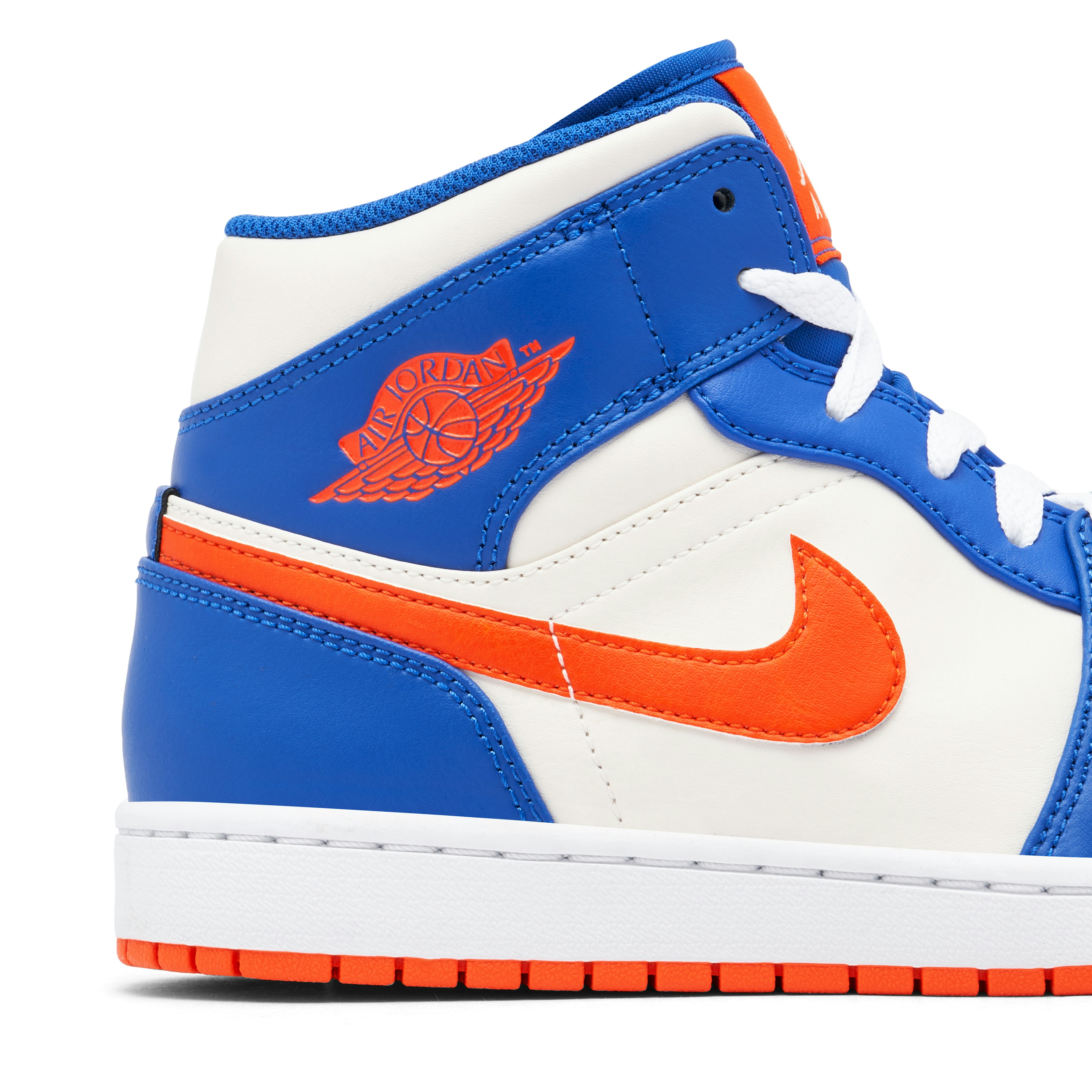 Air Jordan 1 Mid Knicks