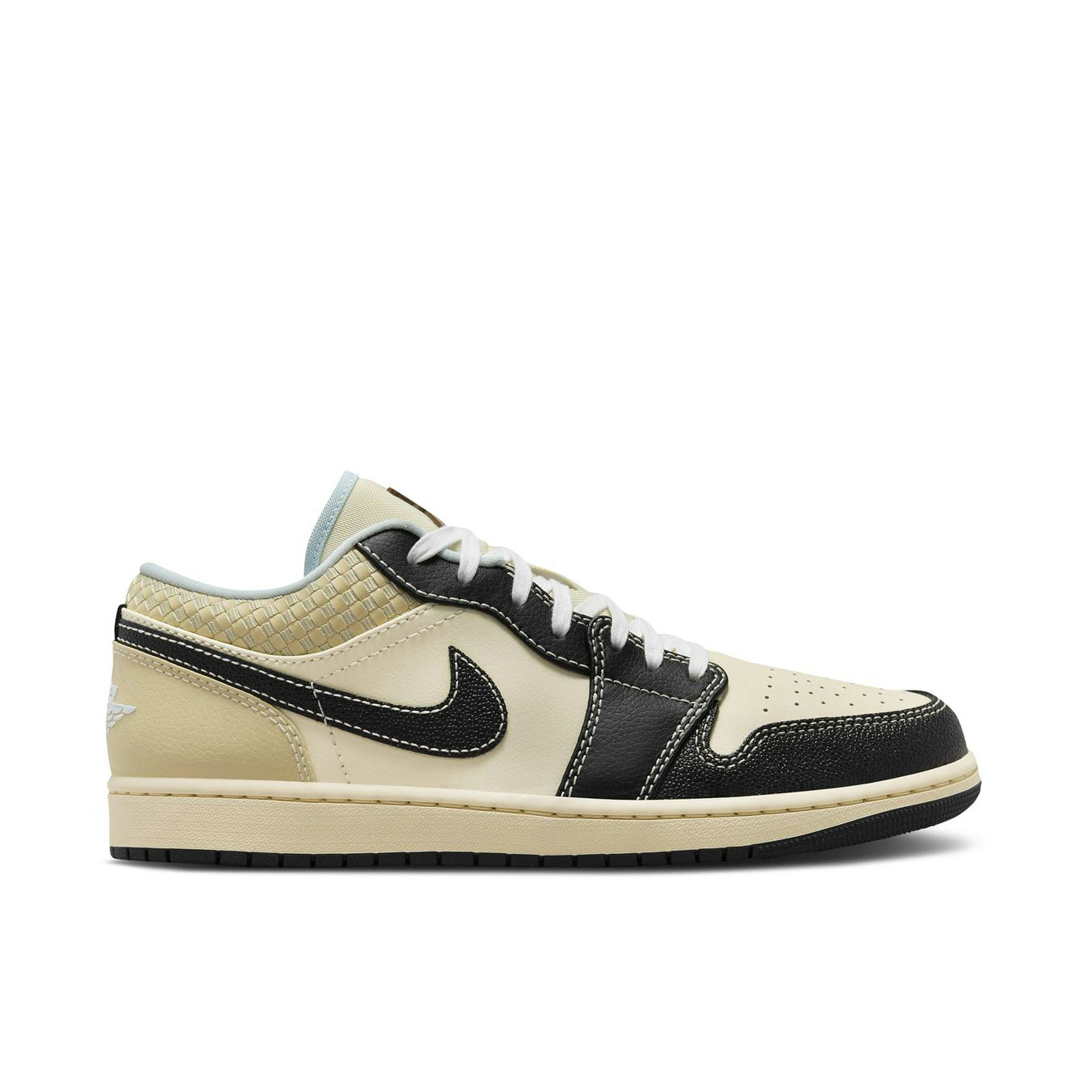 Air Jordan 1 Low SE Coconut Milk Black Muslin