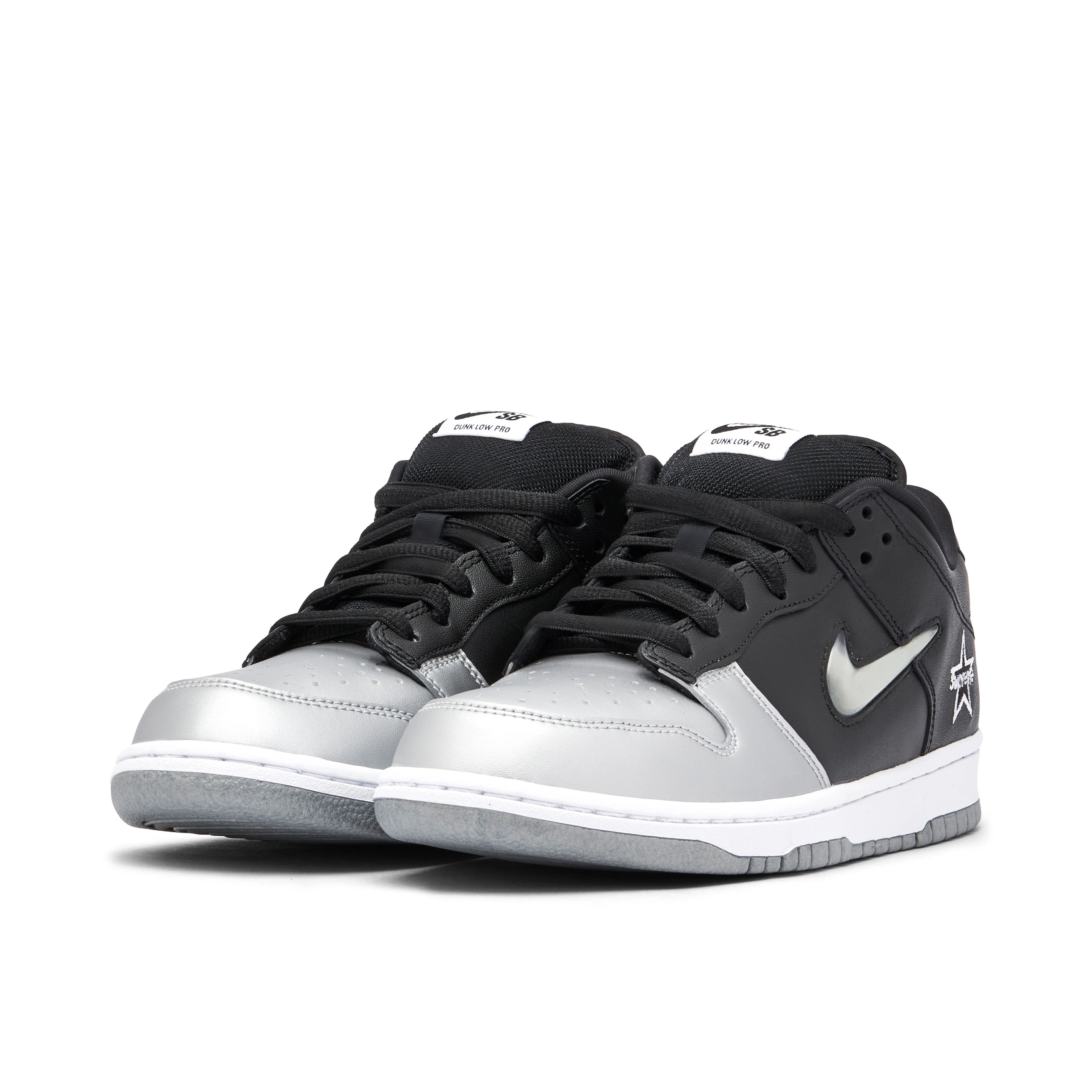 Supreme x Nike SB Dunk Low Metallic Silver