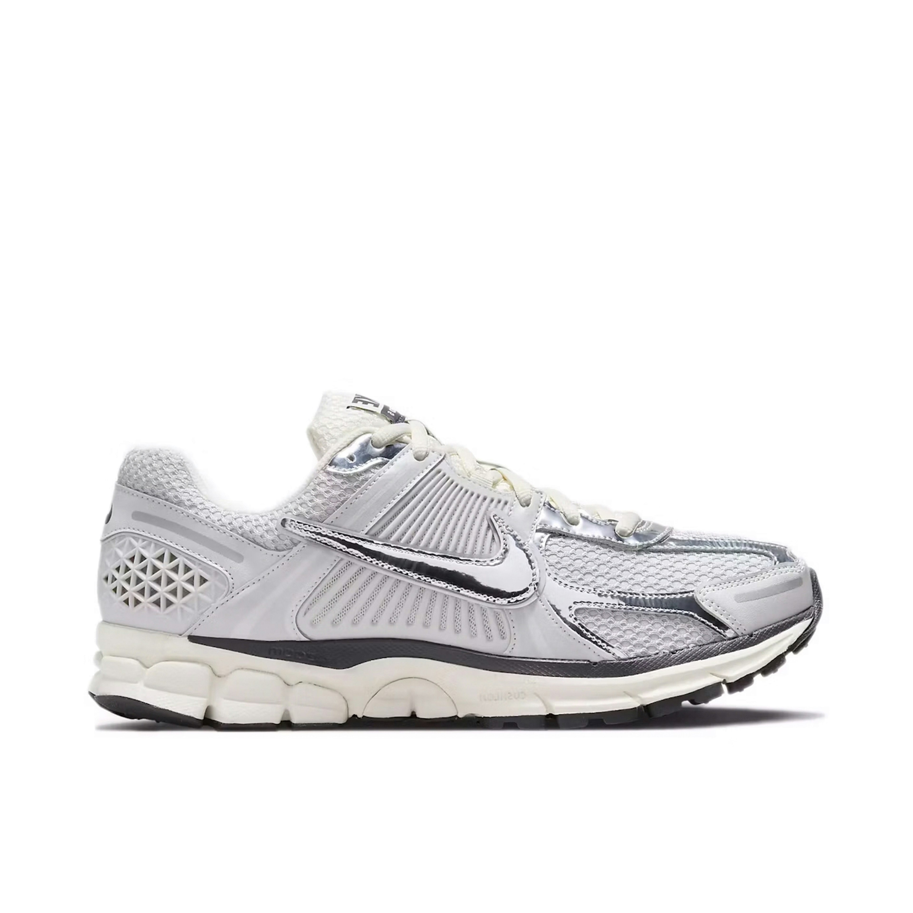 Nike Zoom Vomero 5 Chrome