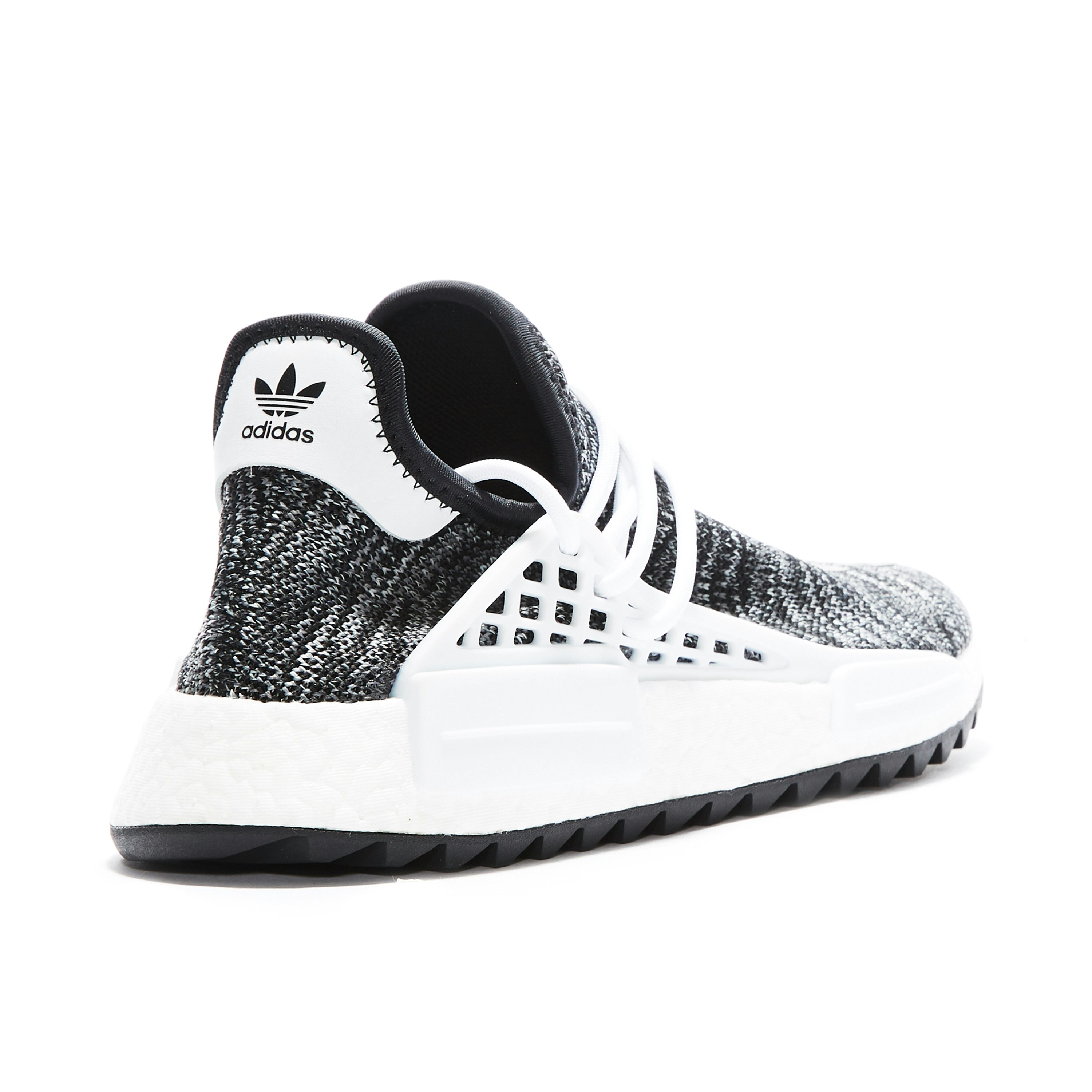 Pharrell x NMD TR Oreo