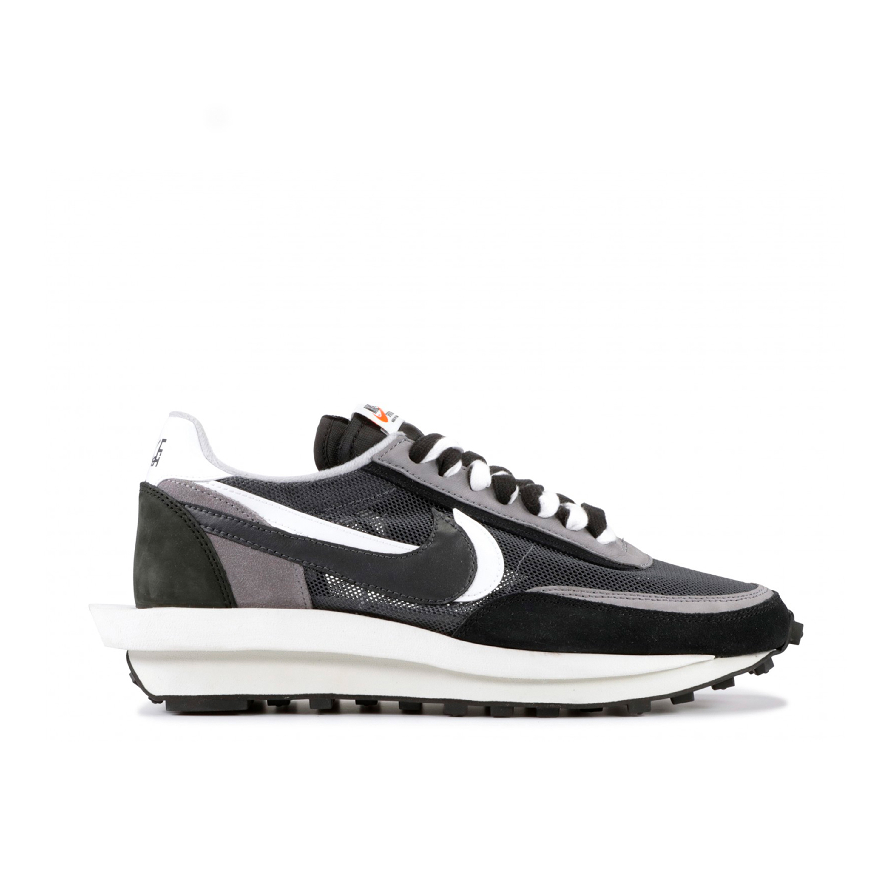 Nike x sacai ld waffle nylon black best sale