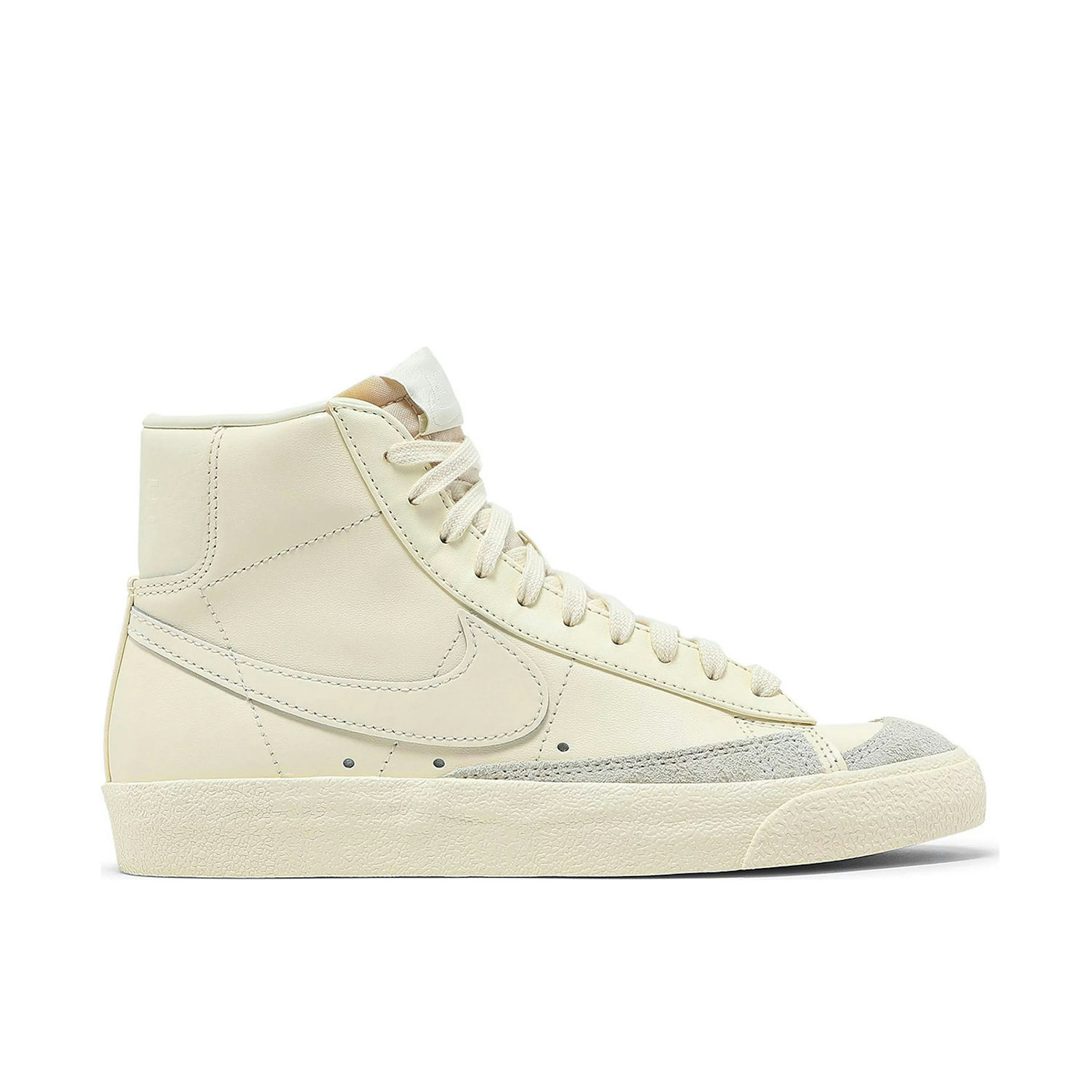 Nike Blazer Mid Coconut Milk Femme