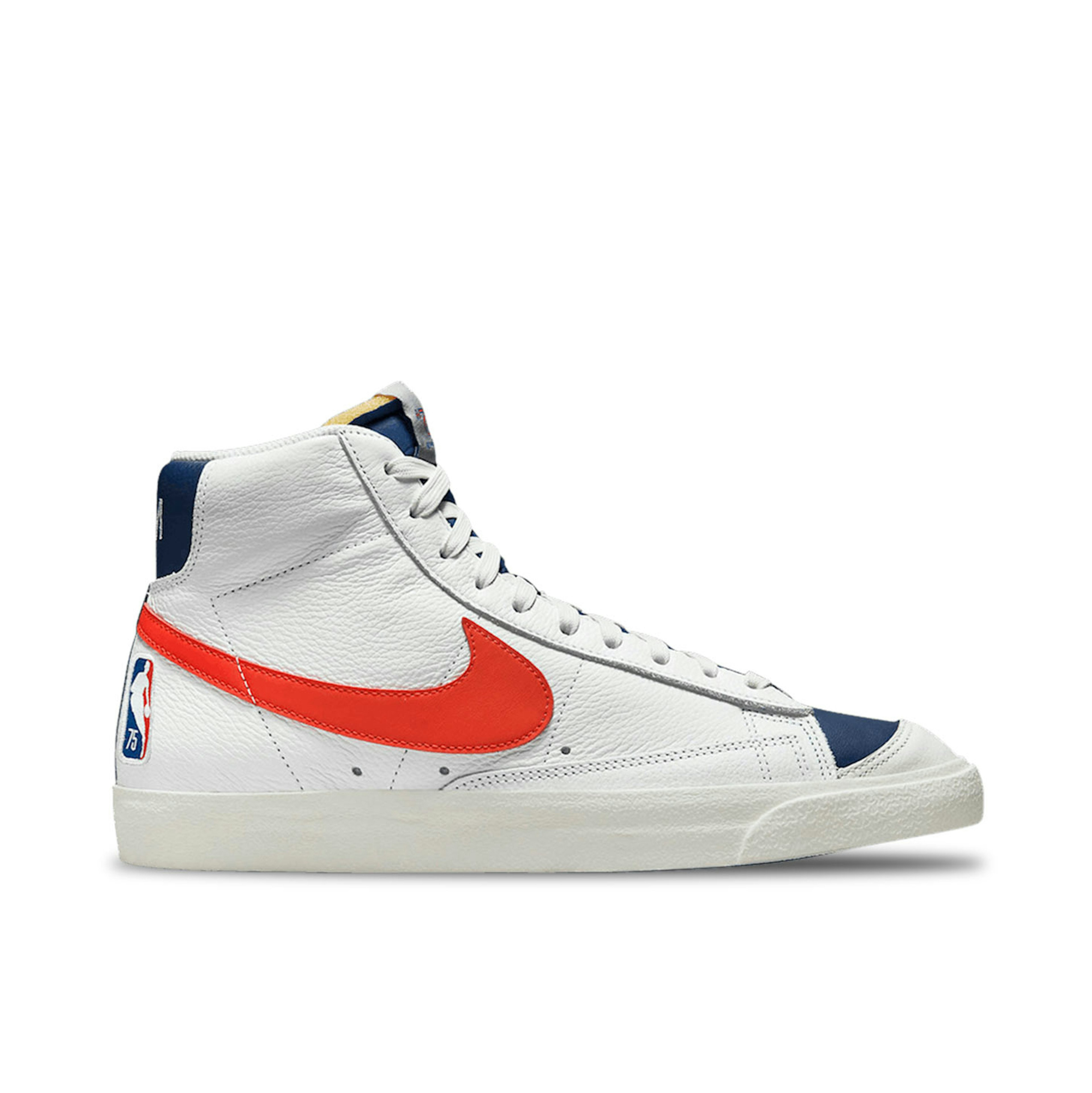 Nike Blazer Mid 77 EMB x NBA Knicks