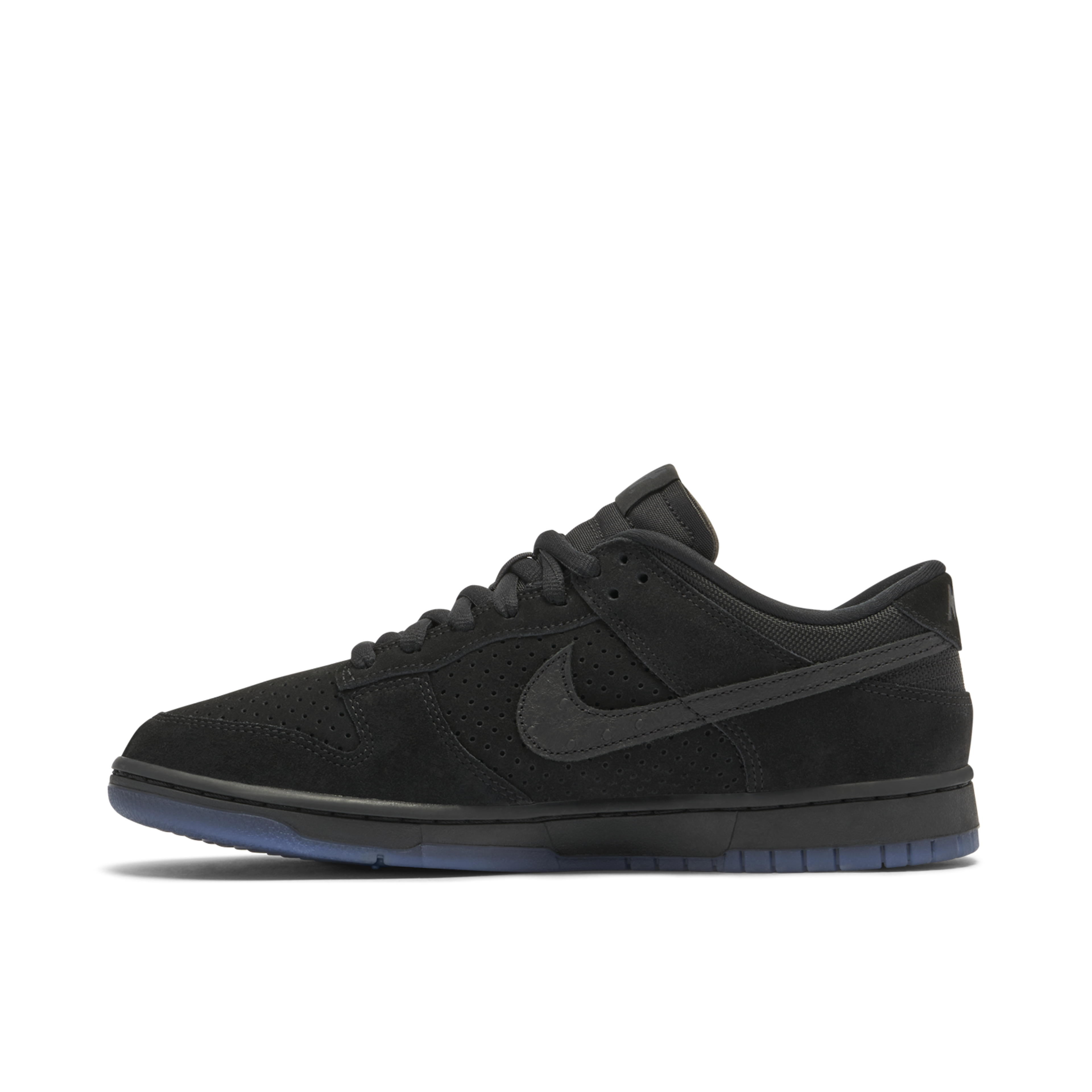 Nike Dunk Low x UNDEFEATED Black DO9329 001 Laced