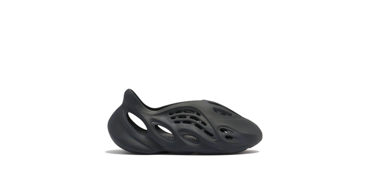 Yeezy Foam Runner Mineral Blue GV7903 Laced - Main Image