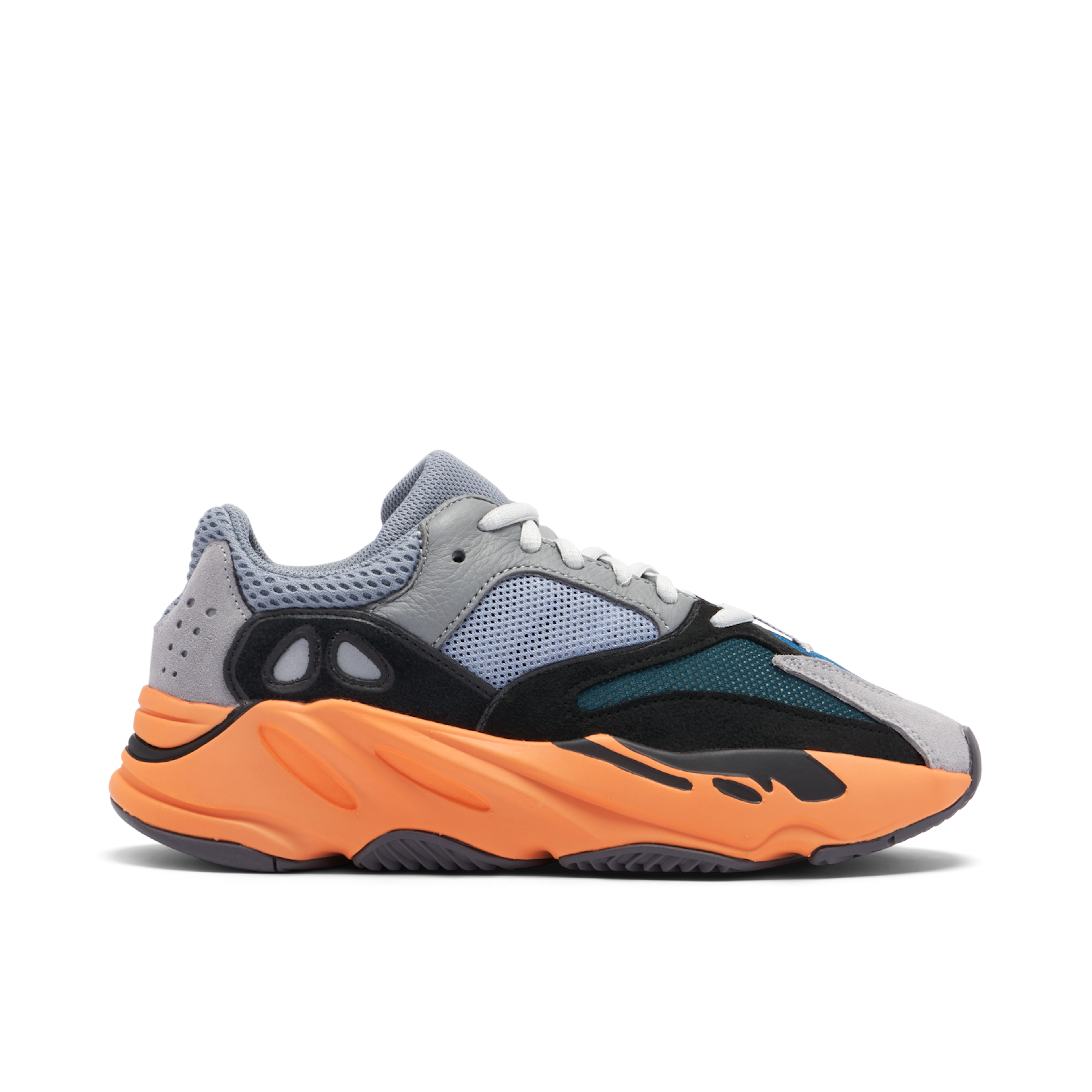 Adidaa yeezy 700 online