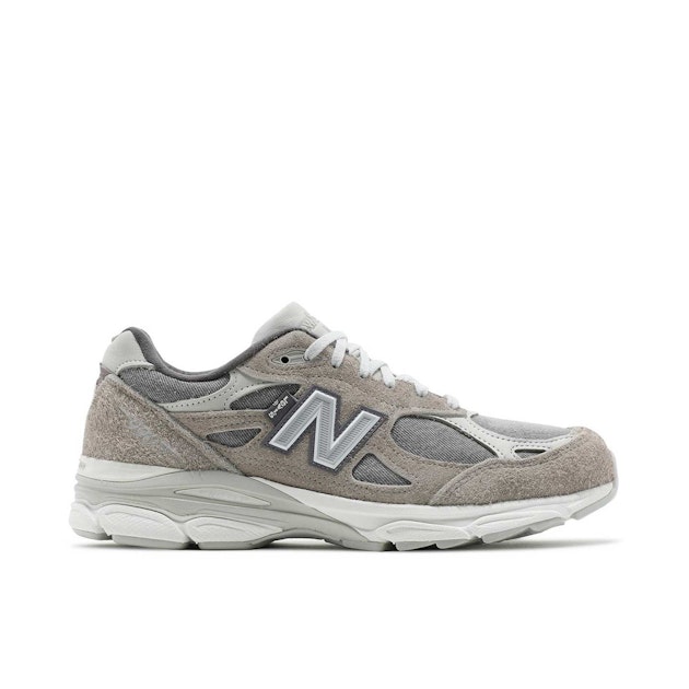New Balance 990v3 Grey x Levi 