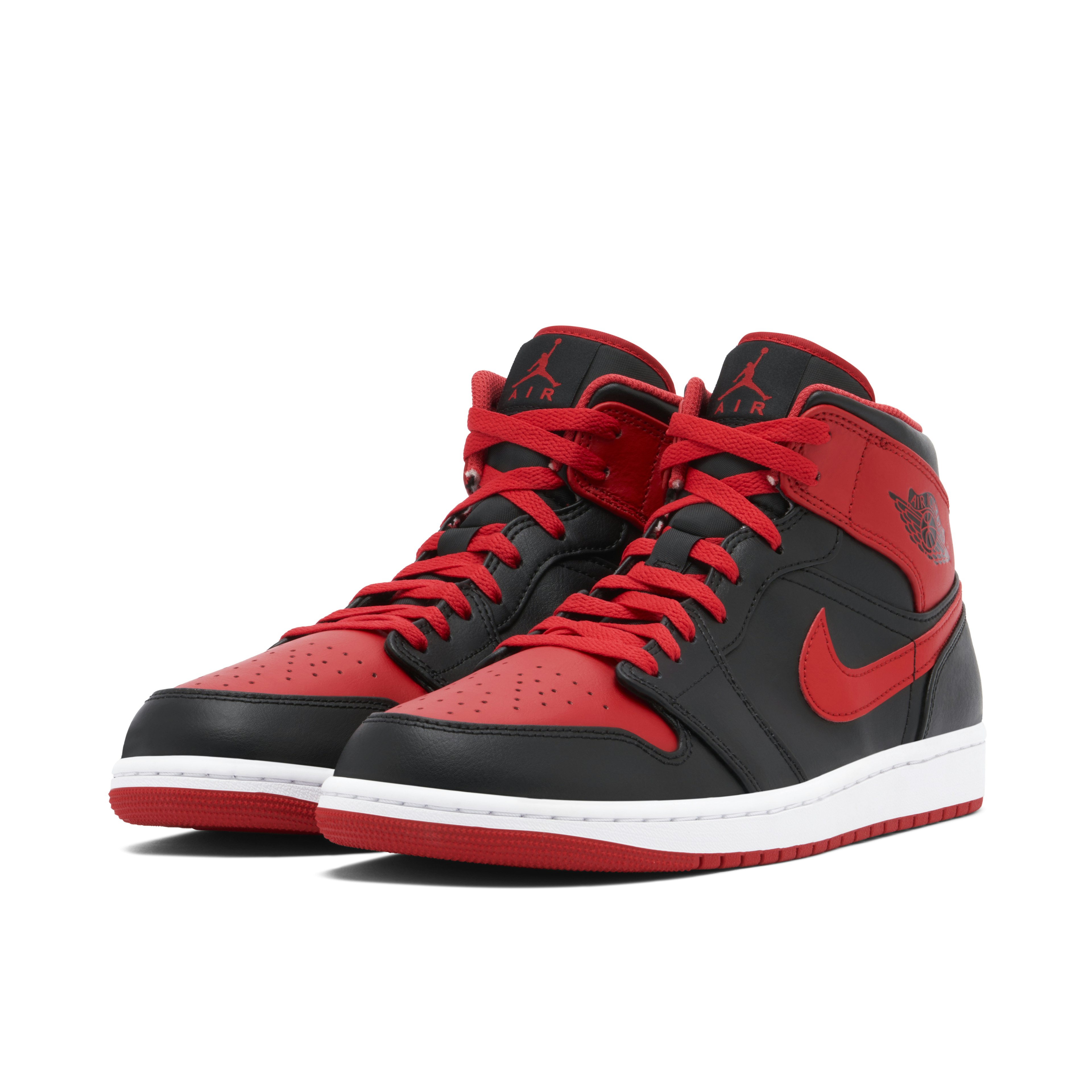 Air Jordan 1 Mid Alternate Bred