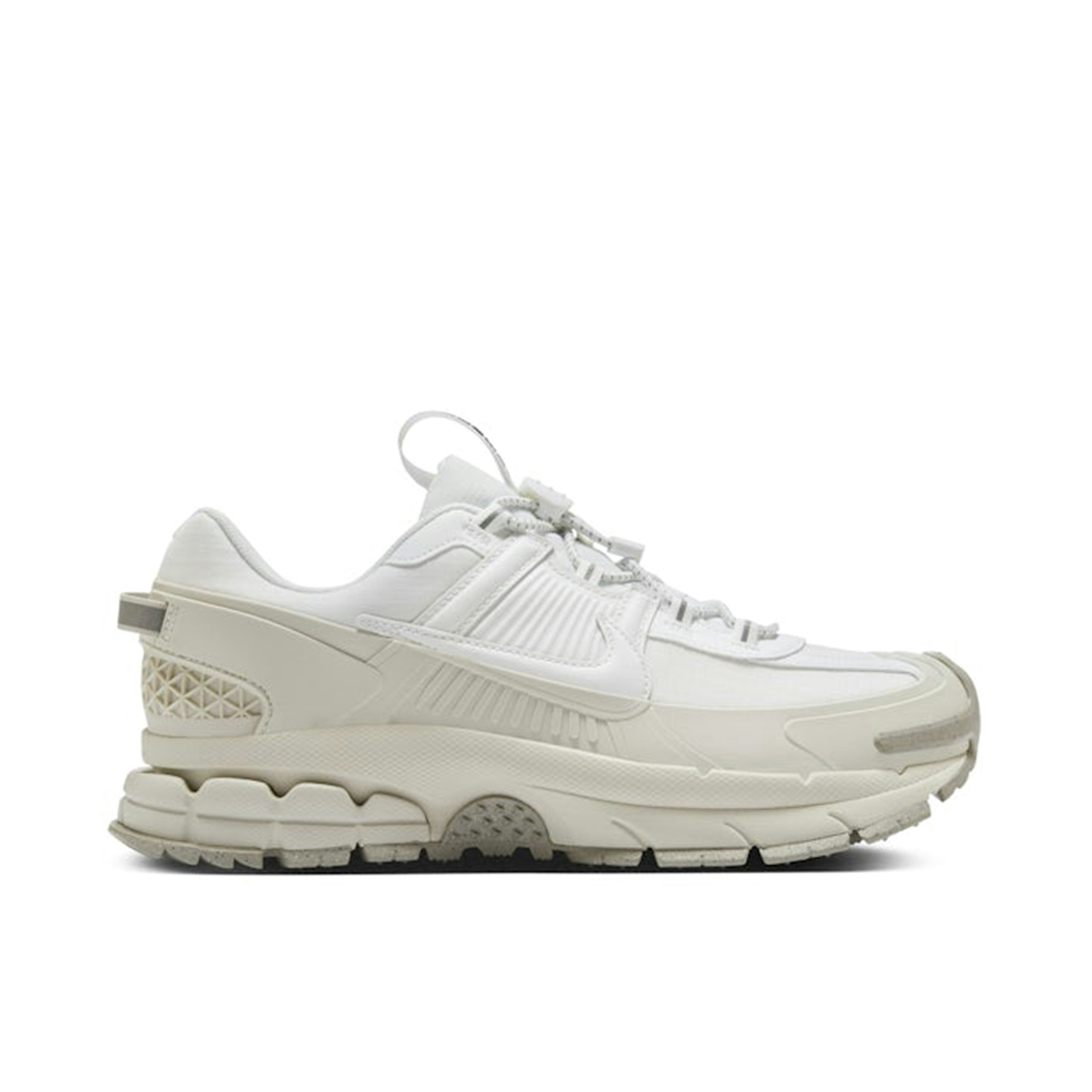 Nike Zoom Vomero Roam Summit White Light Bone Light Iron Ore