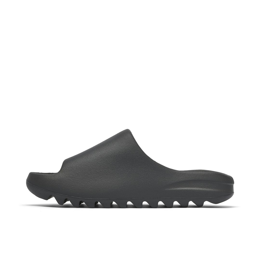 Yeezy Slide Onyx | HQ6448 | Laced