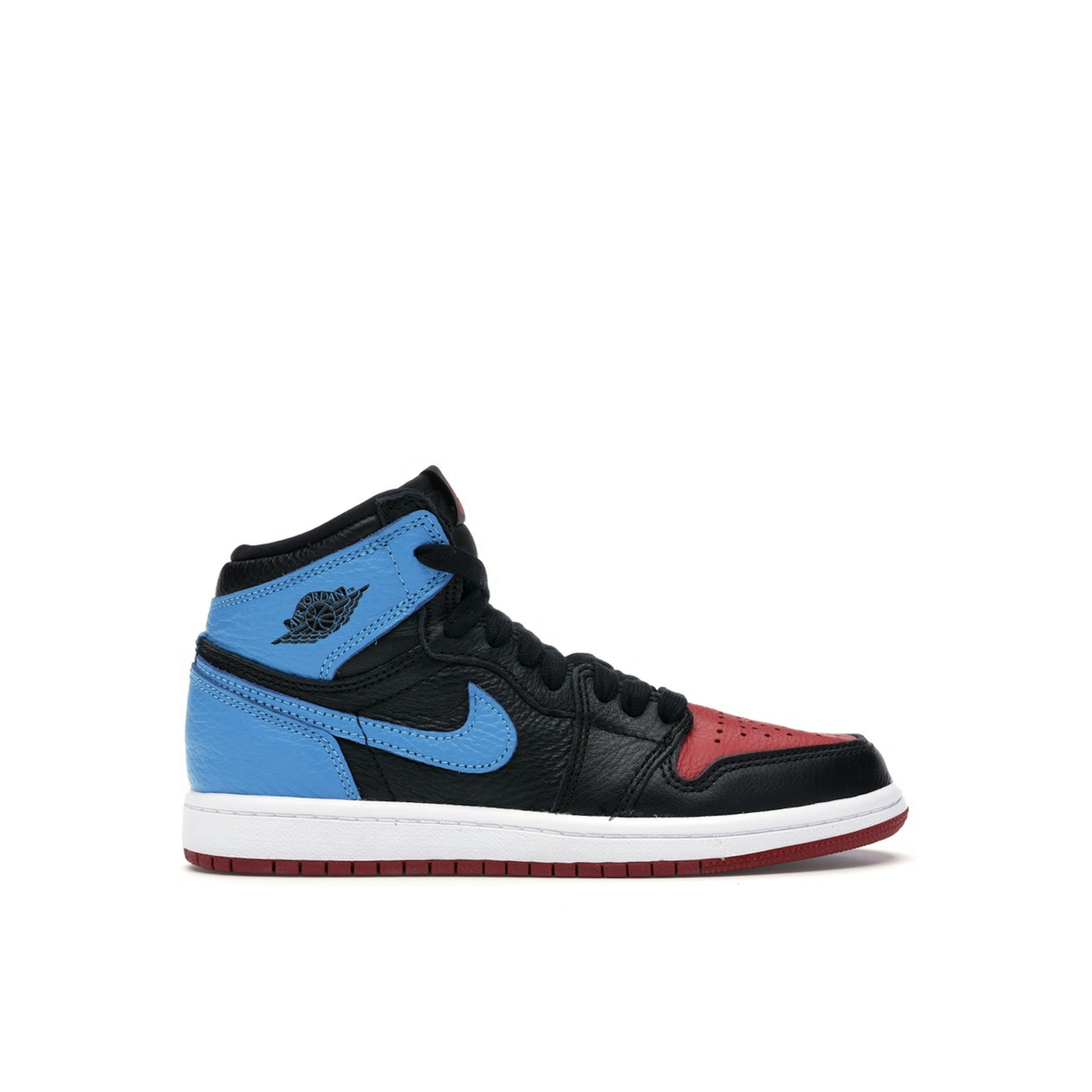 Air Jordan 1 Retro High UNC to Chicago PS