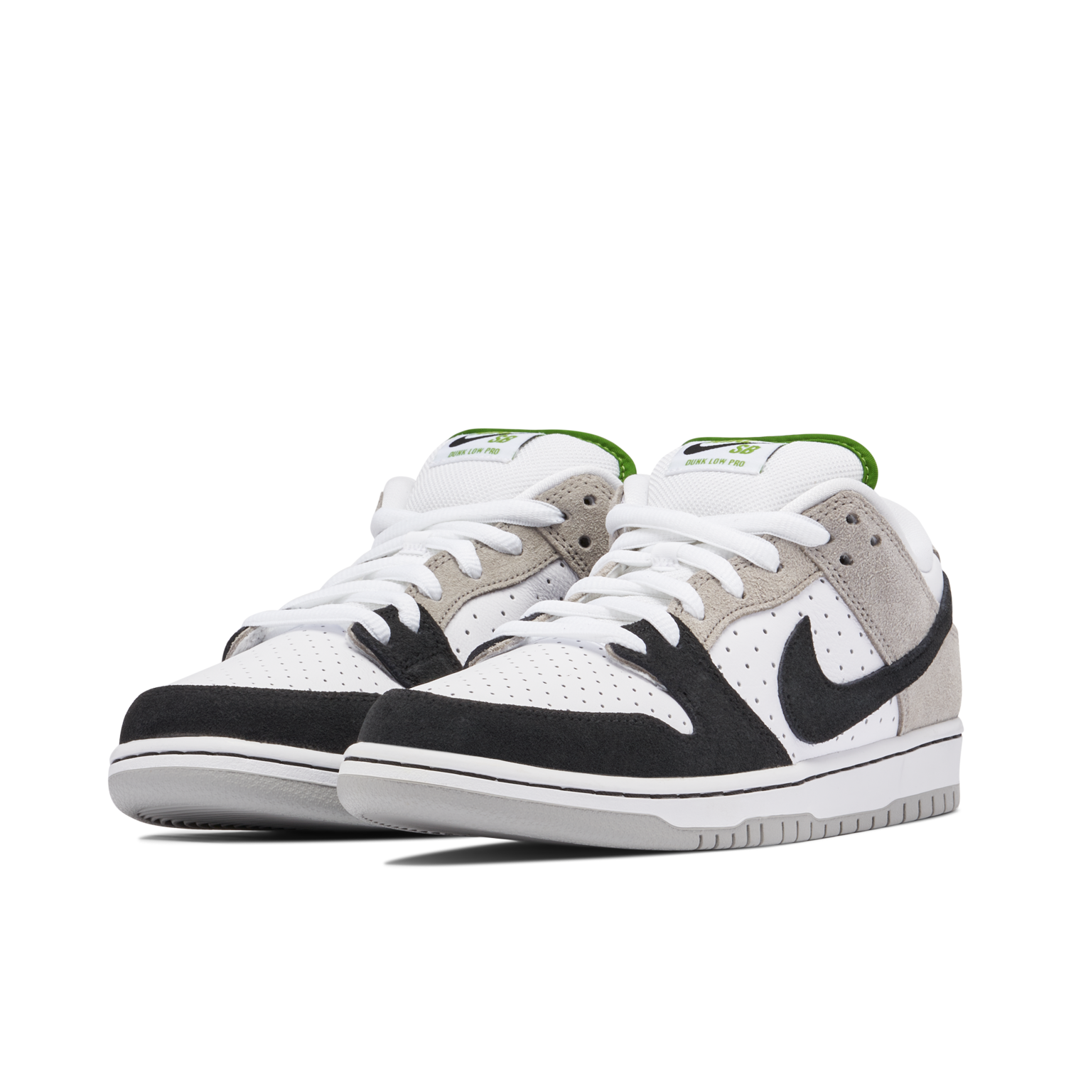 Nike SB Dunk Low Chlorophyll