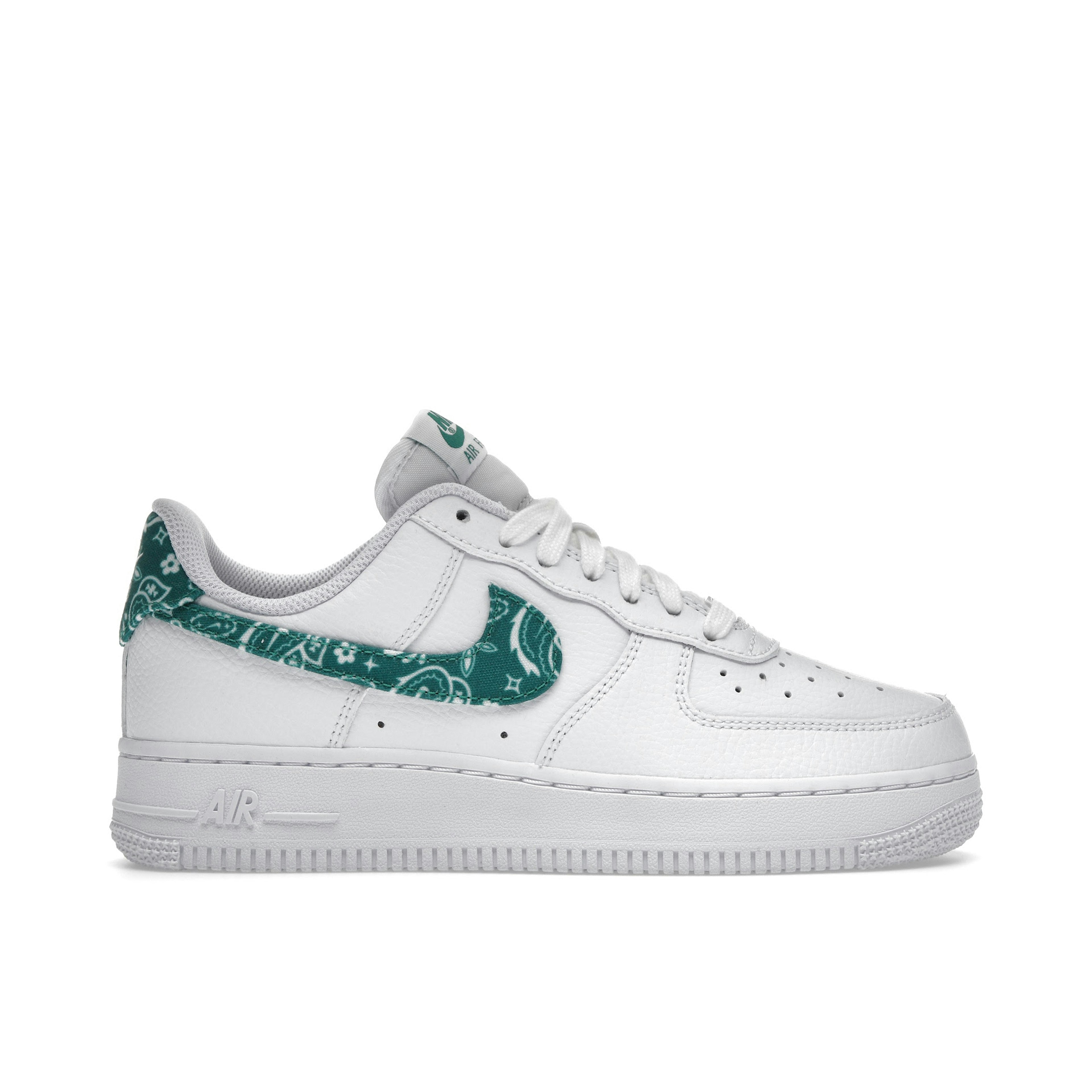 Nike Womens WMNS AF1 Pixel SE Leopard Print Low 07 Essential White Green Paisley für Damen