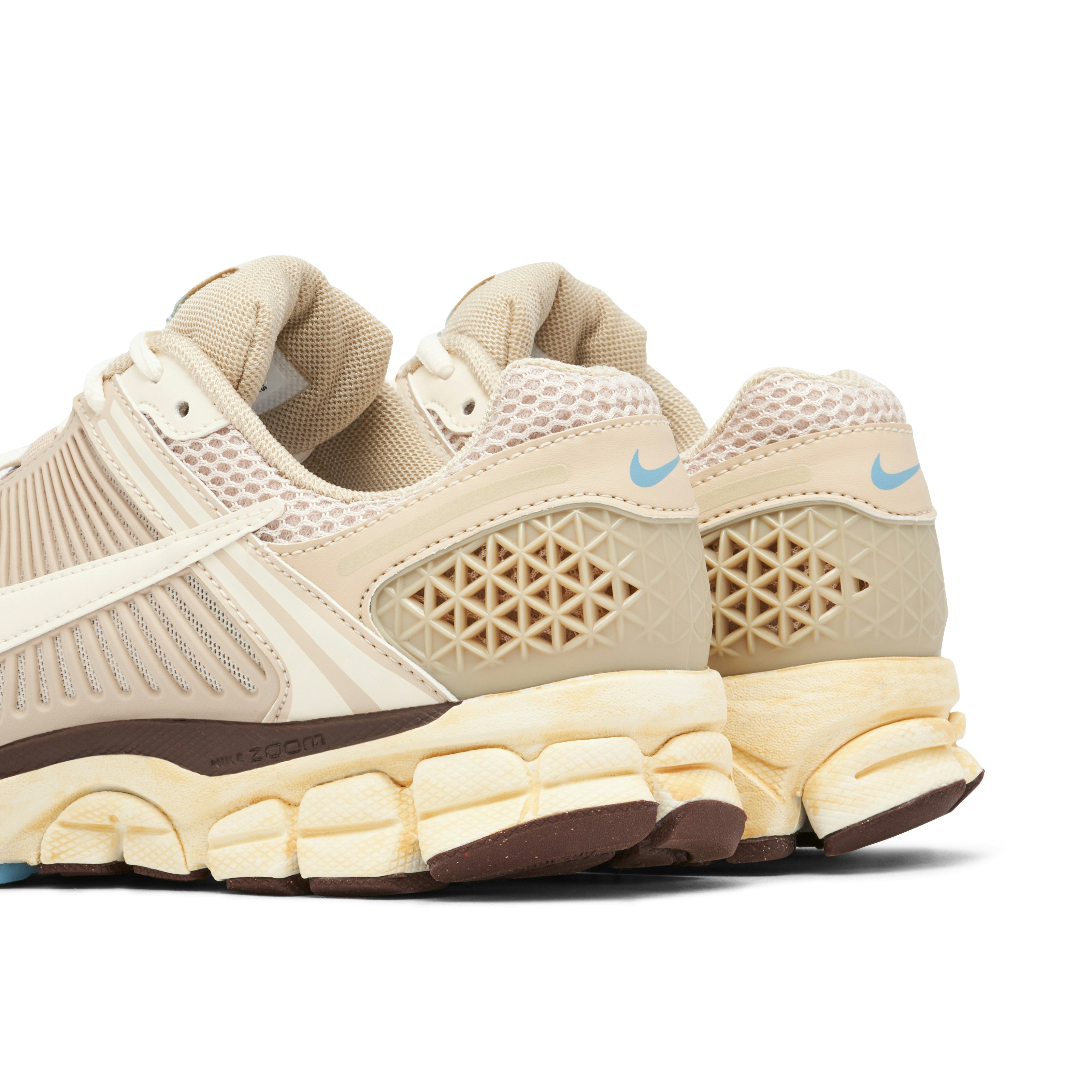 Nike Zoom Vomero 5 Oatmeal