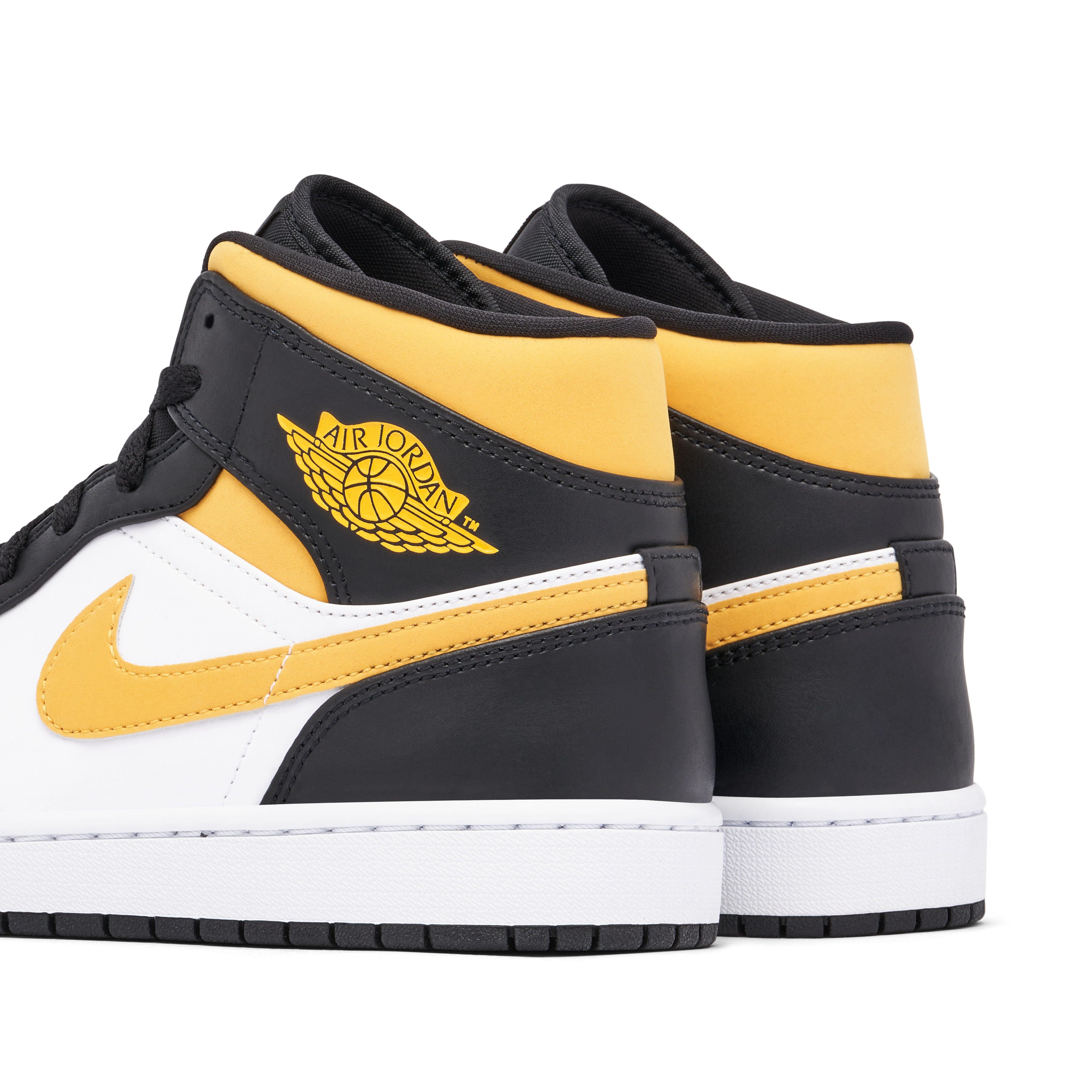 Black and yellow nike jordan 1 best sale