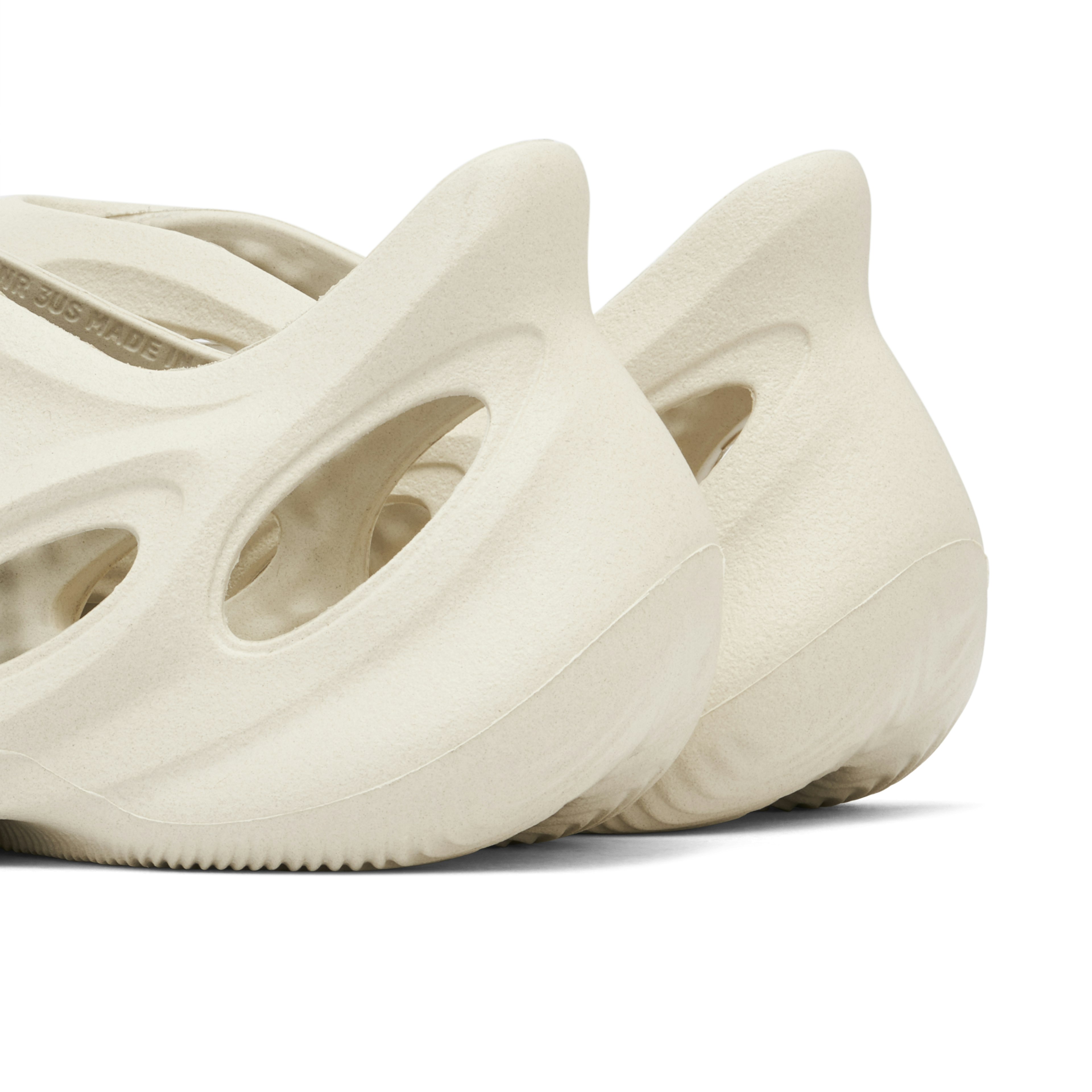 Yeezy Foam Runner Sand (Kids)