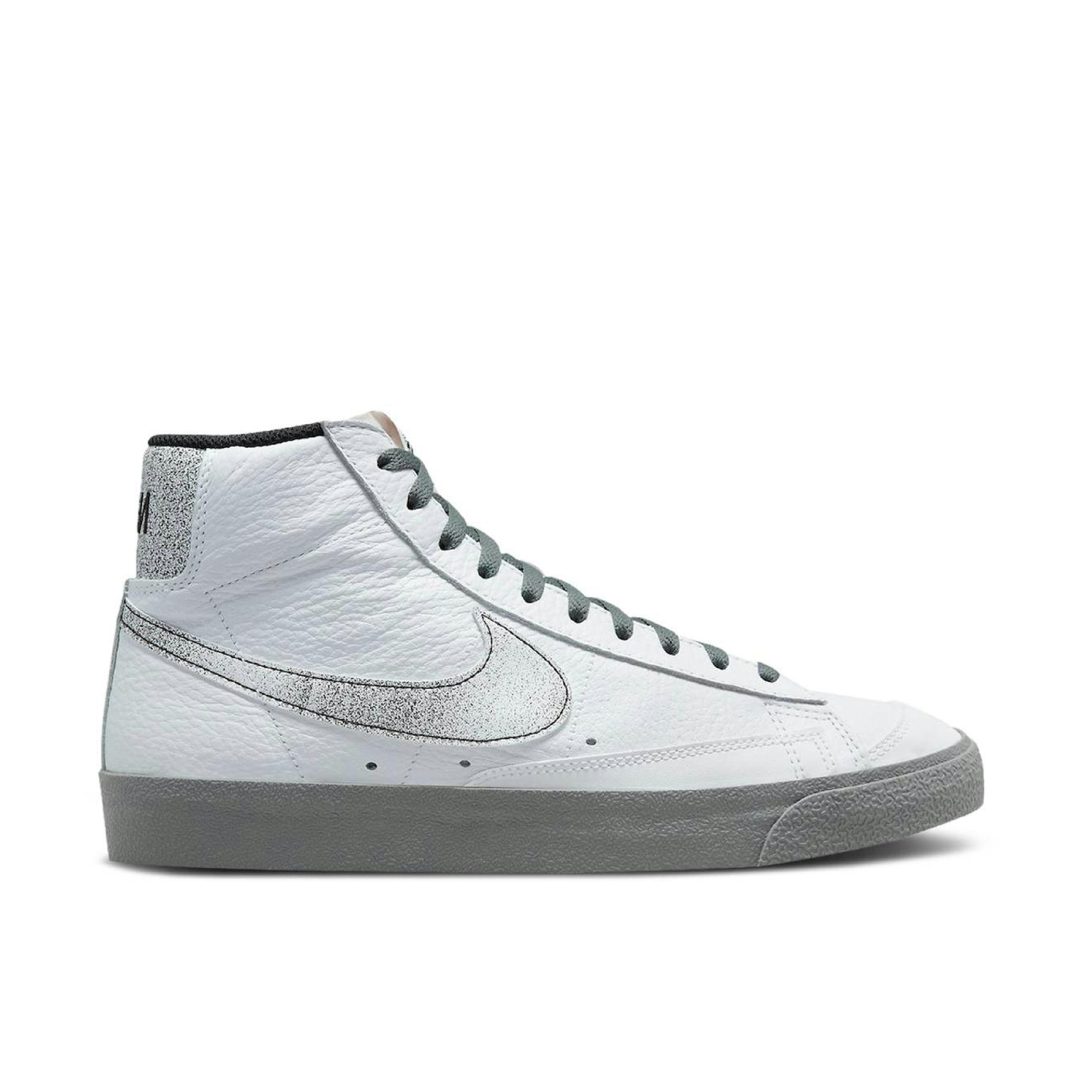 Nike Blazer Mid '77 50 Years Of Hip Hop