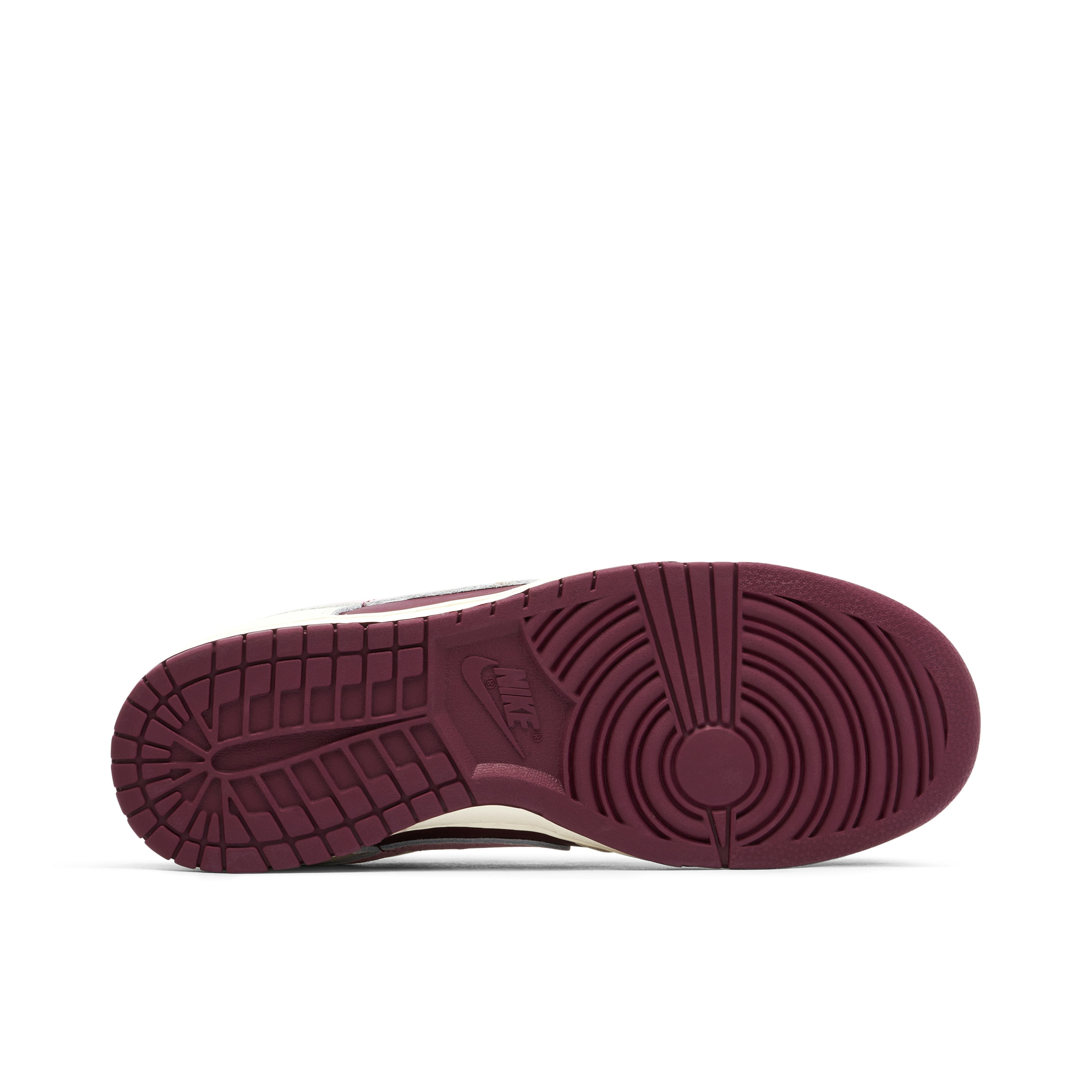 Nike Dunk Low Valentines Day (2023)