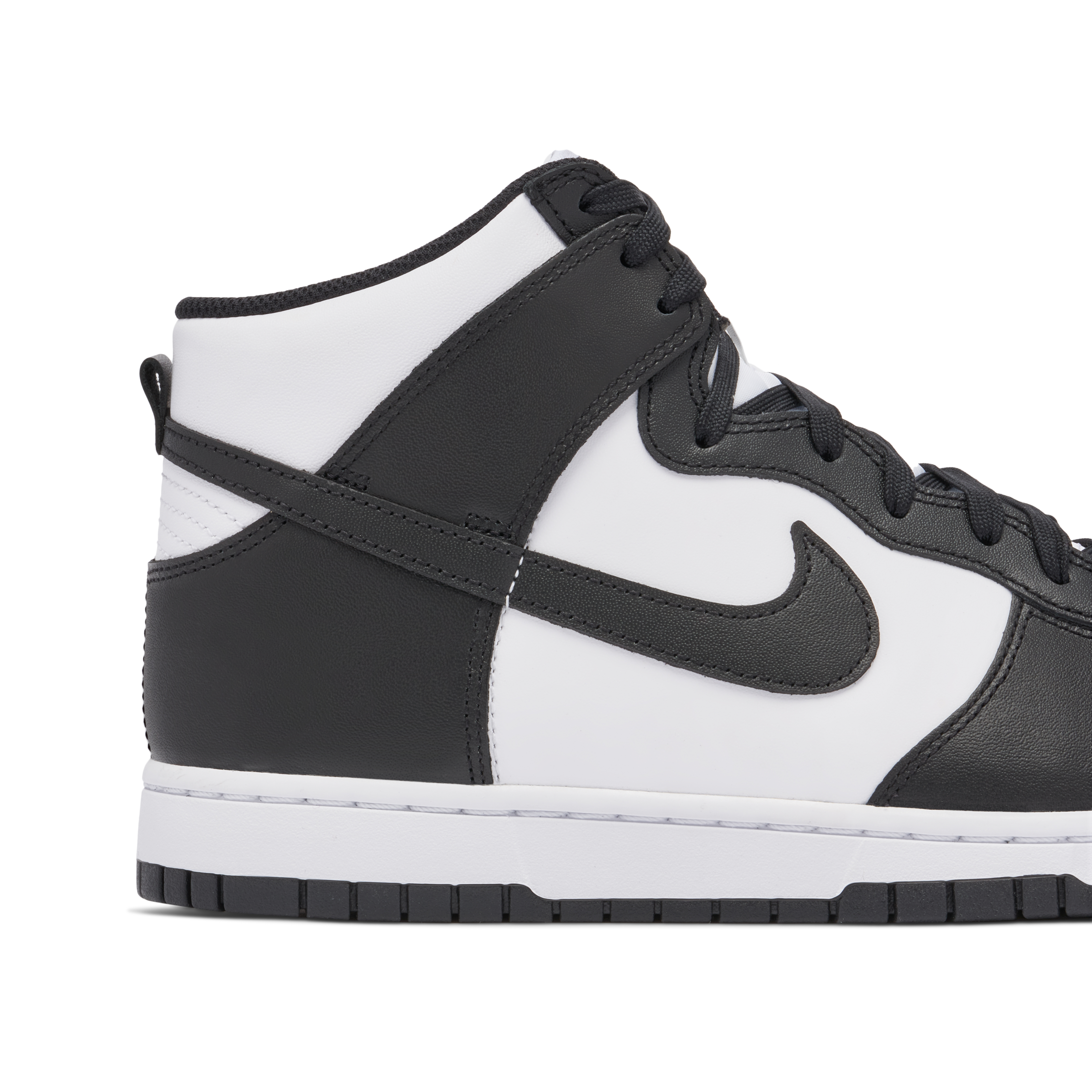 Nike Dunk High Black sold White Panda DD1399-105 Men’s 11