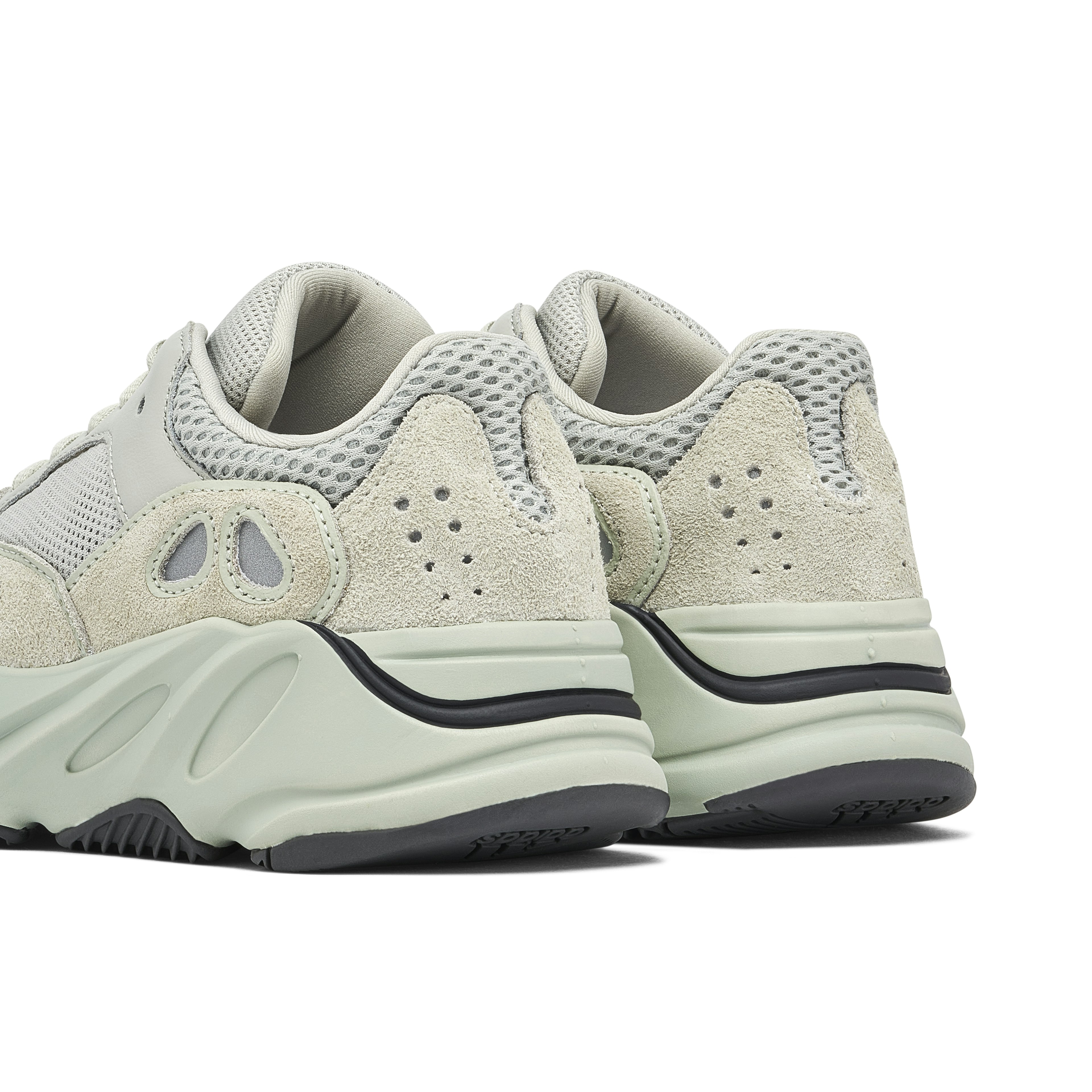Yeezy 700 Salt