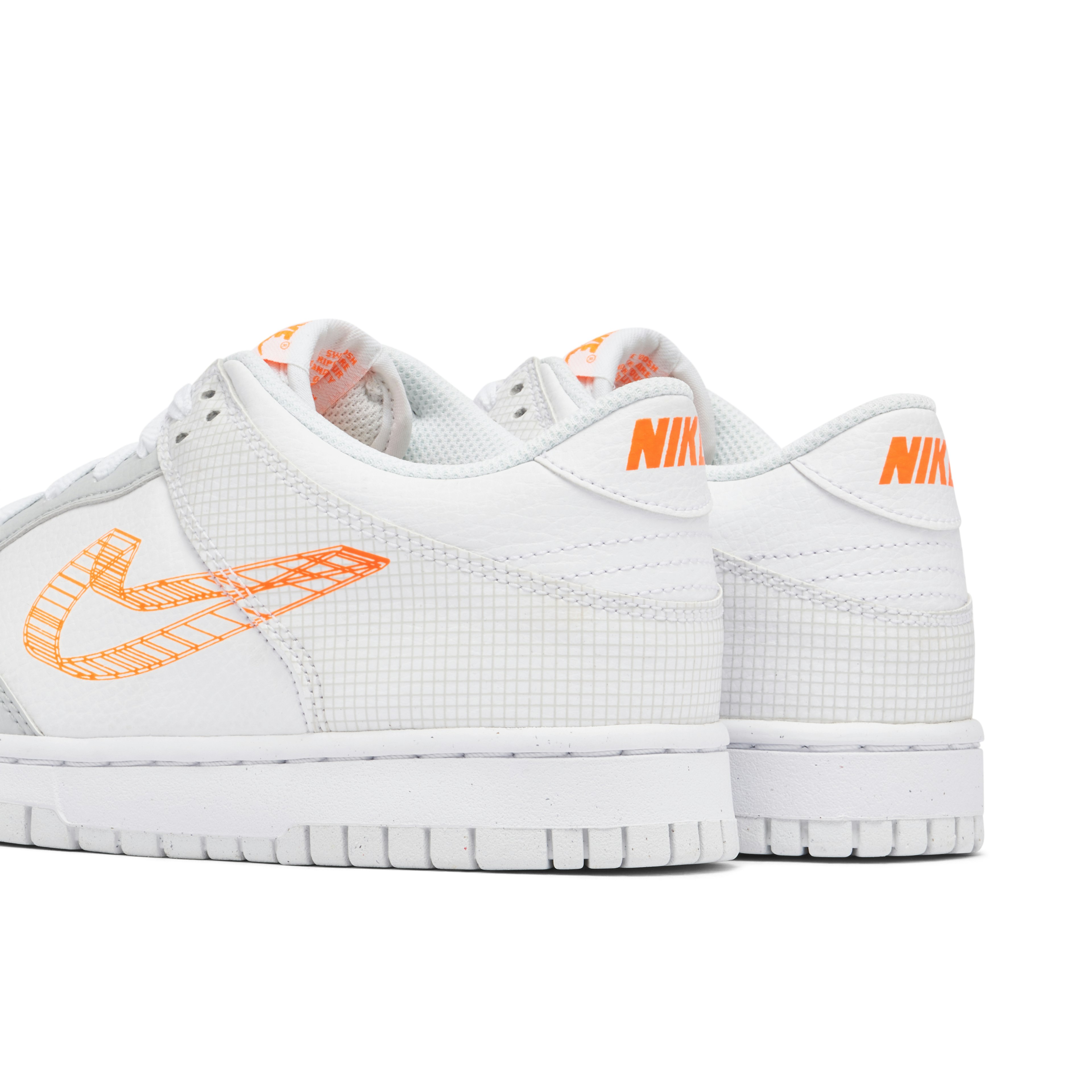 Nike Dunk Low SE GS 3D Swoosh
