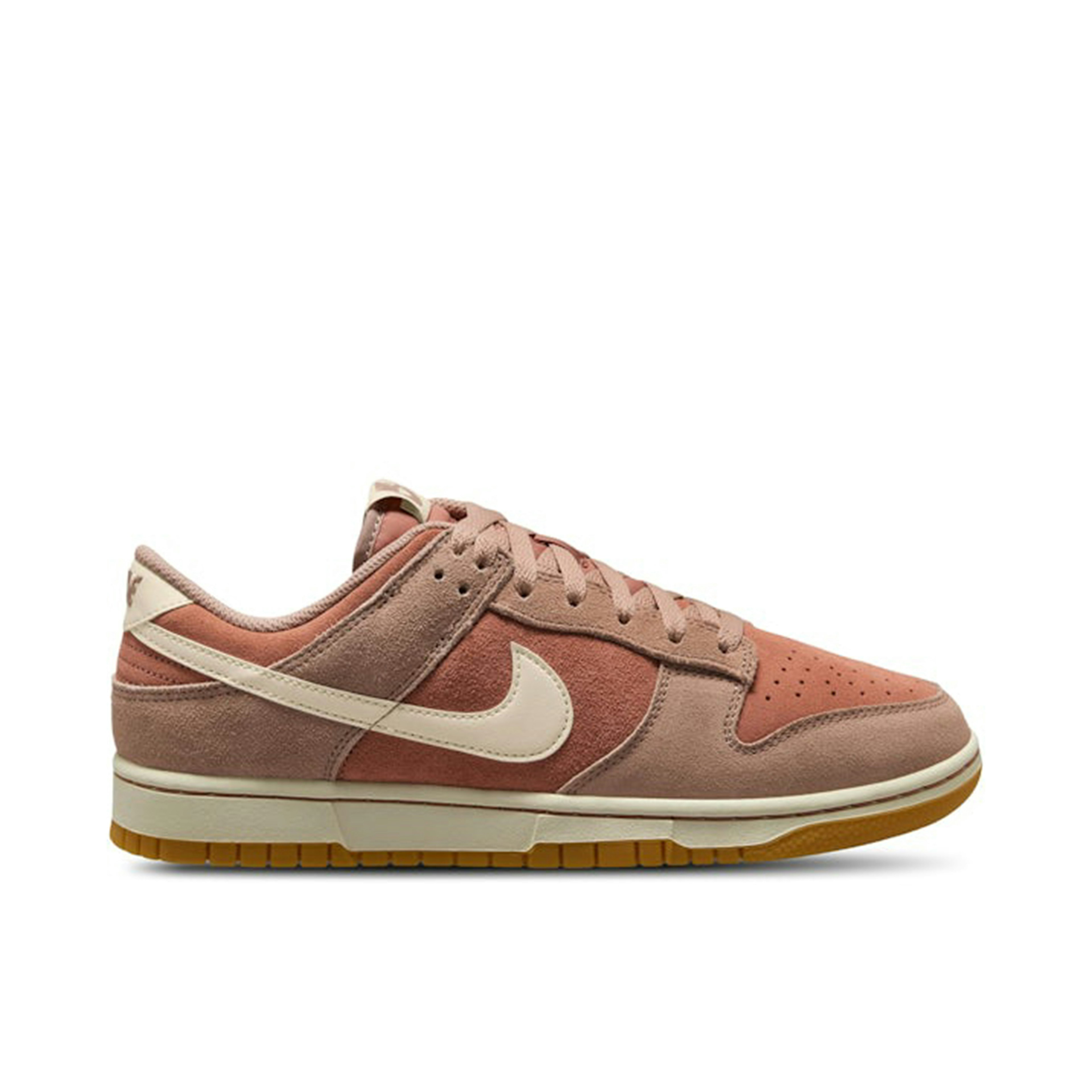 Nike Dunk Low SE Rattan Terra Blush