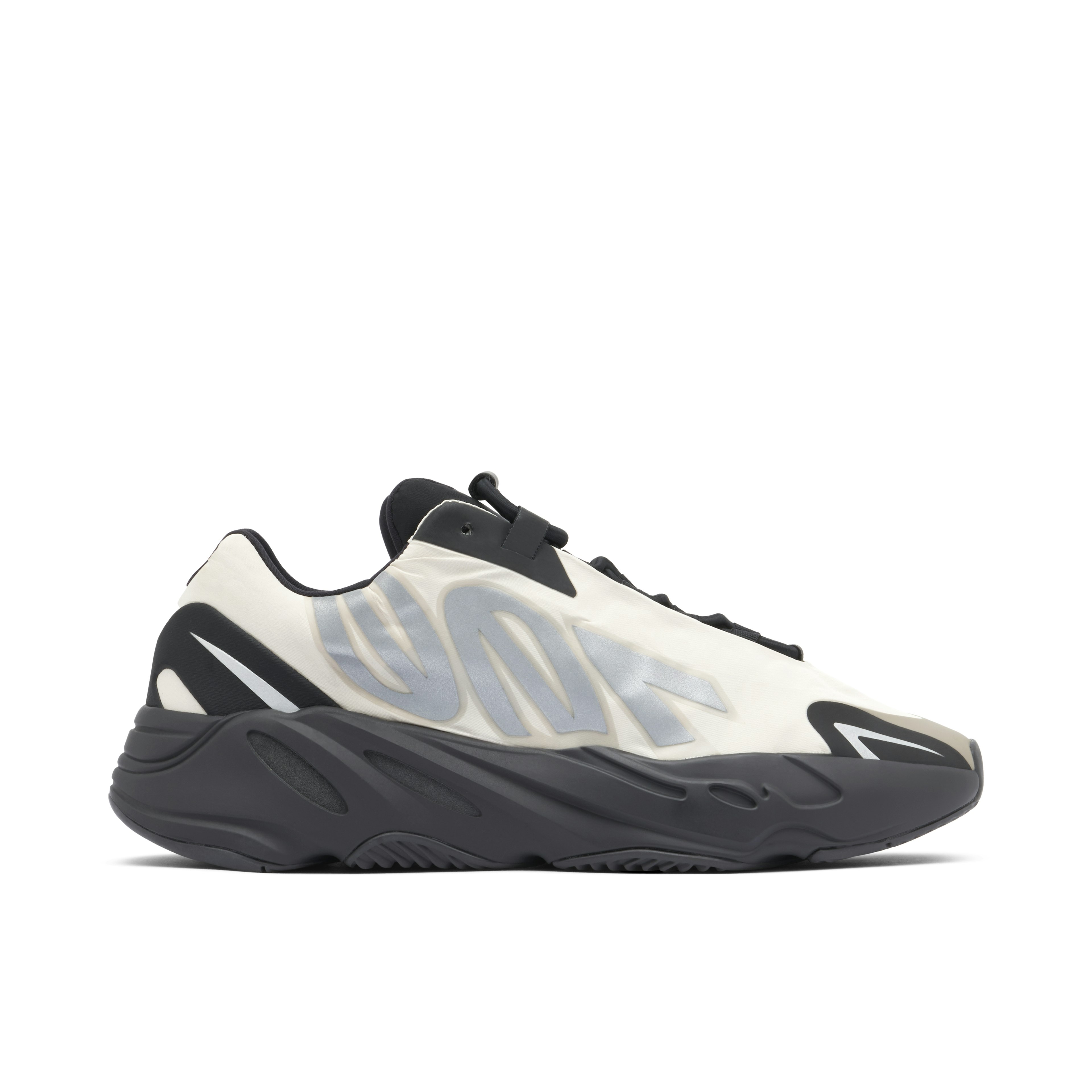 Yeezy 700 MNVN Bone