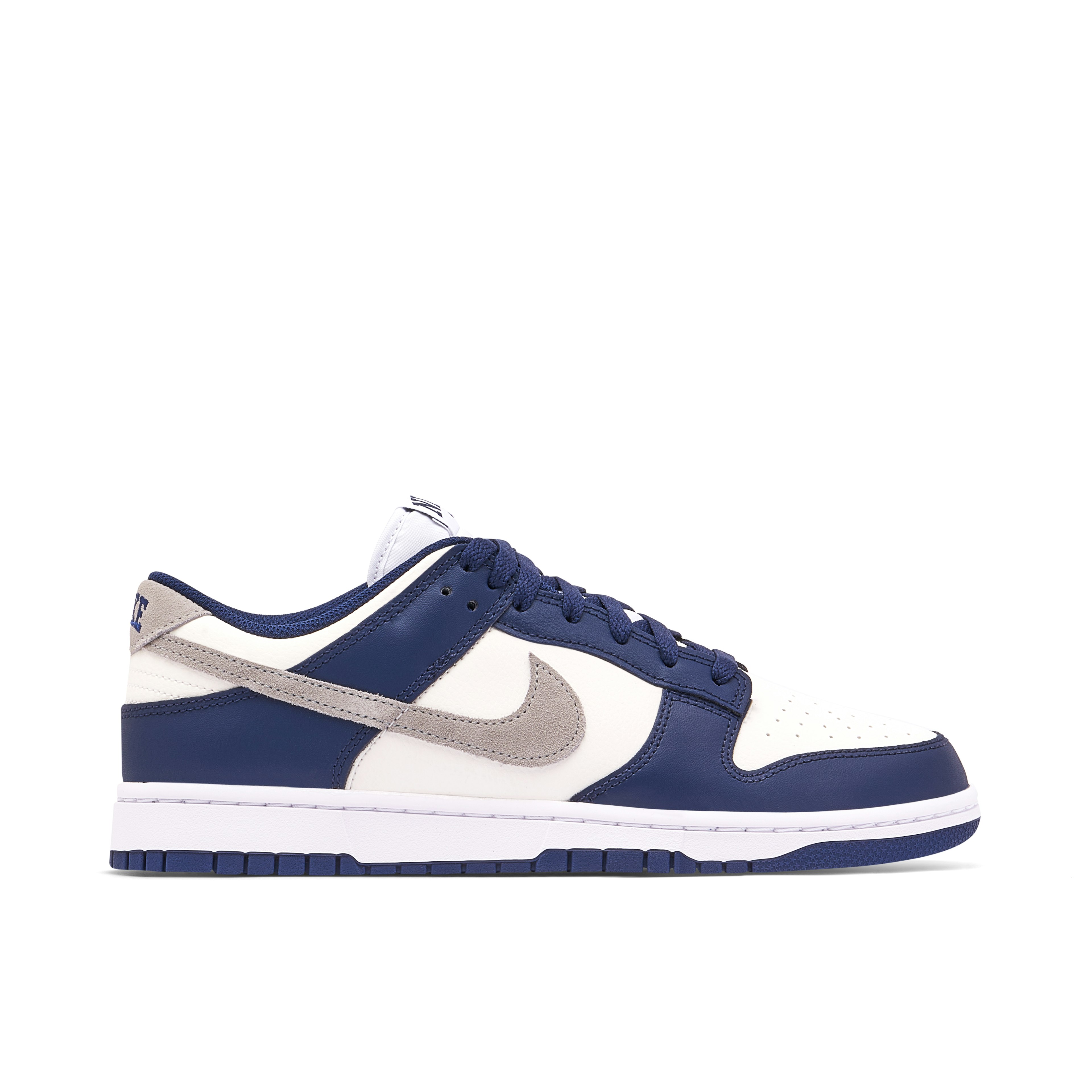 nike Details Dunk Low Midnight Navy Summit White