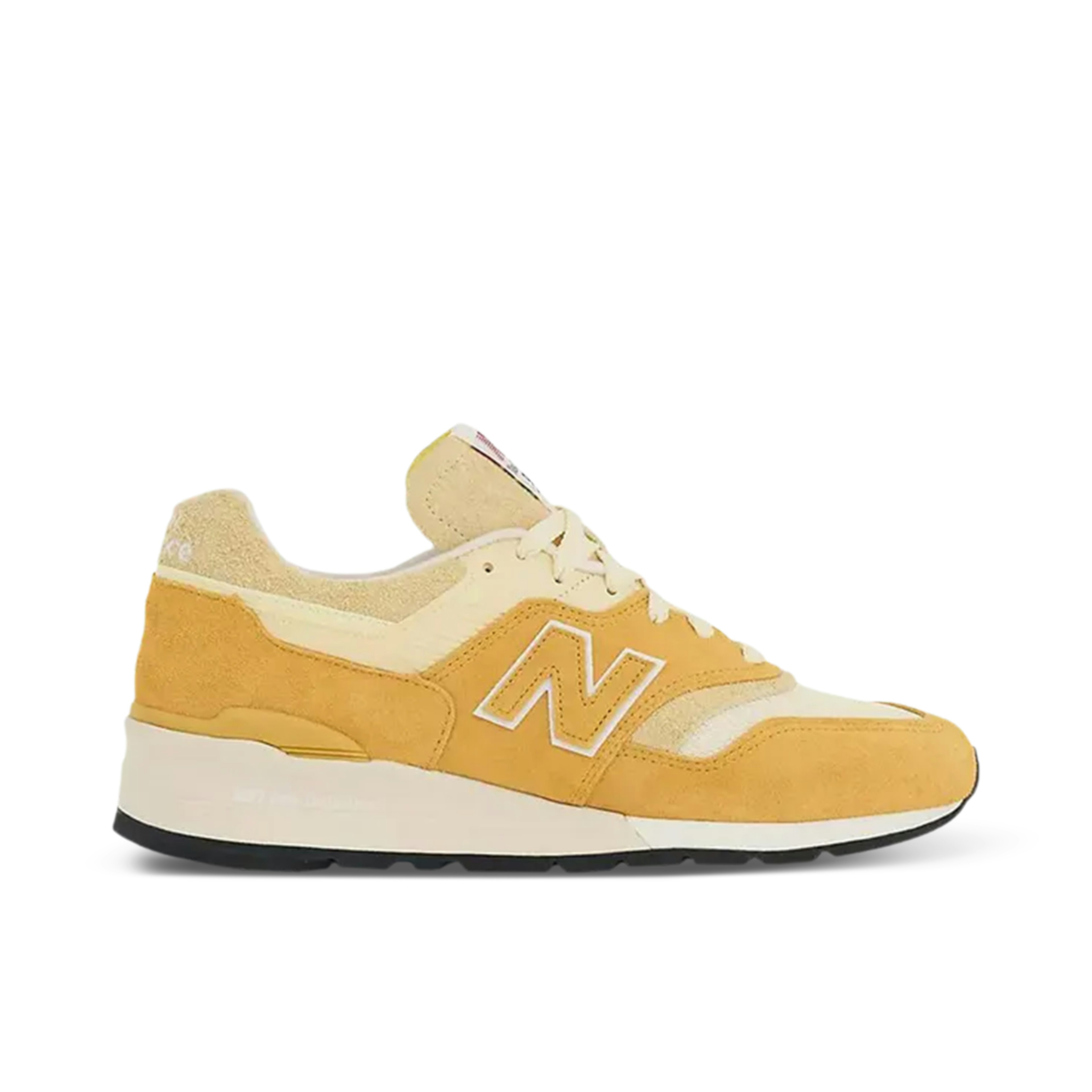 New Balance 997 MiUSA Dried Apricot Calcium