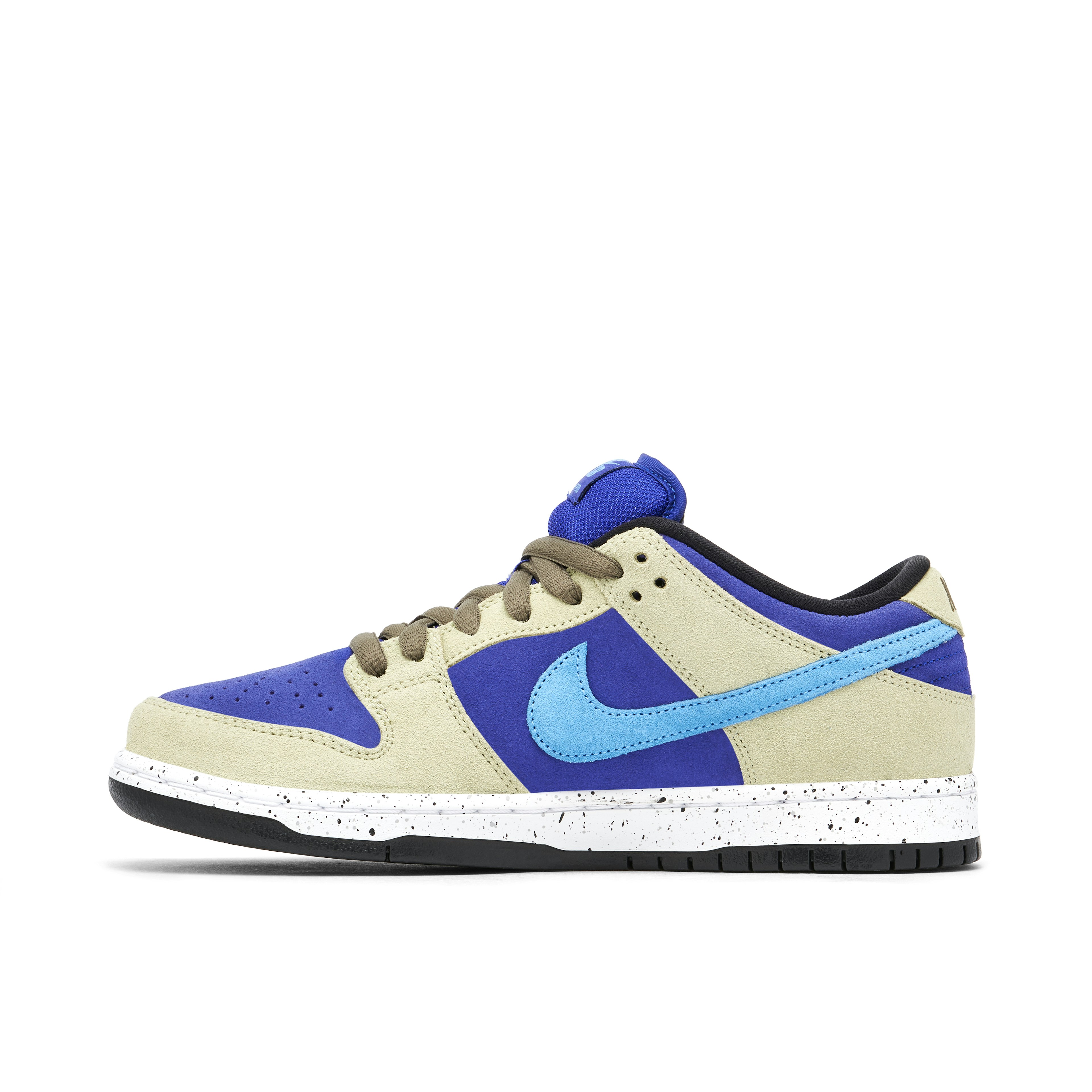 Nike SB Dunk Low ACG Caldera