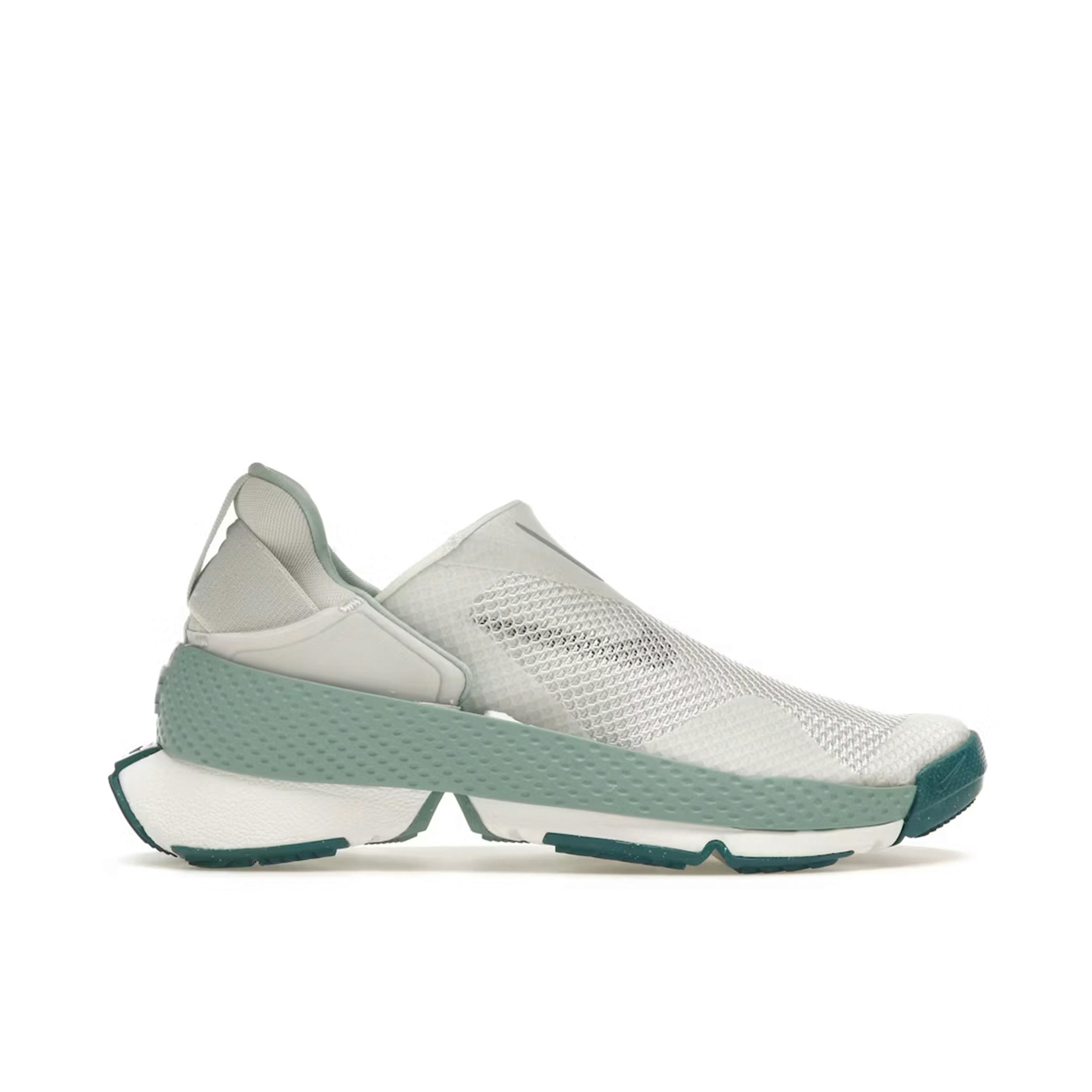 Nike Go FlyEase Summit White Geode Teal Womens