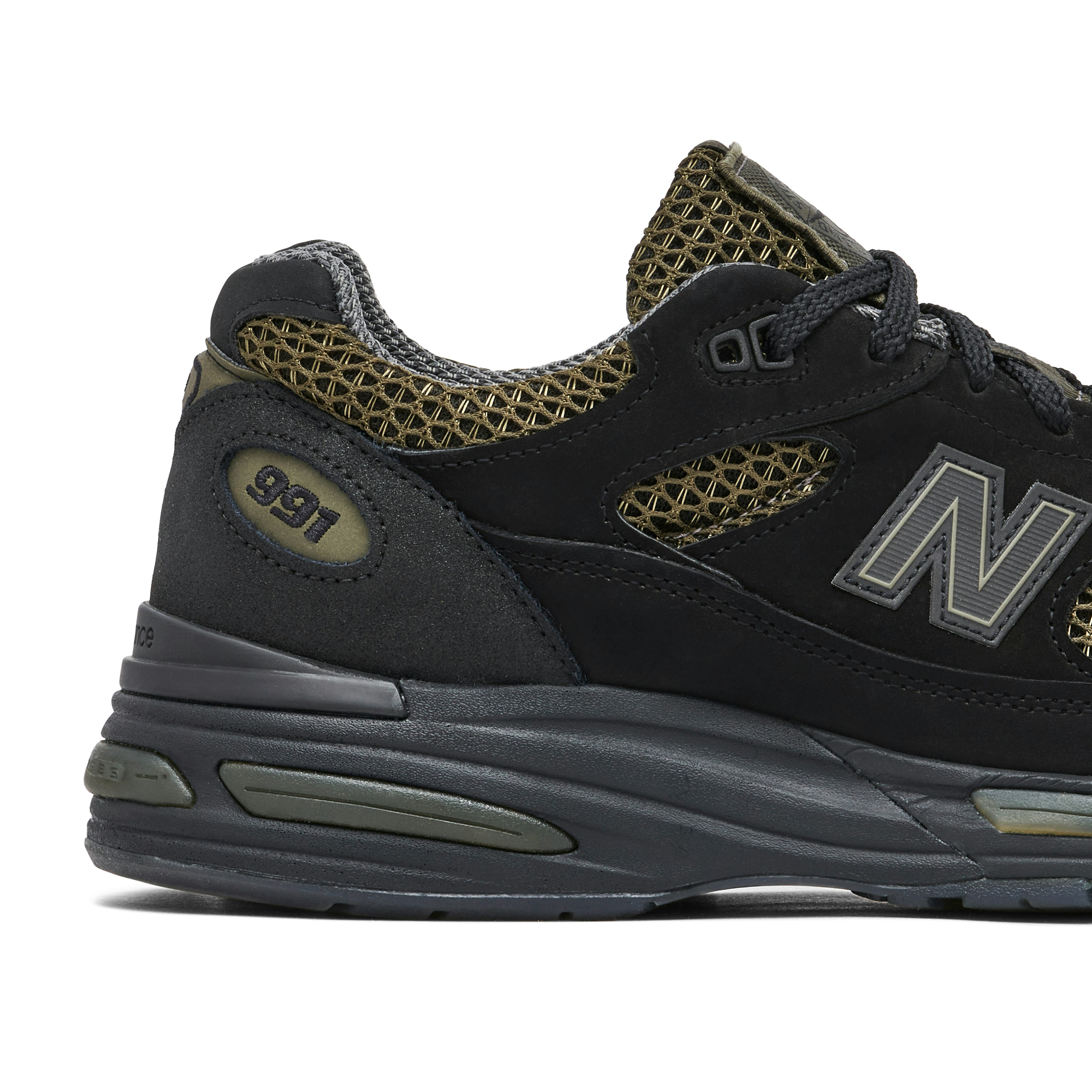 NEW BALANCE 991V2 X STONE ISLAND BLACK OLIVE