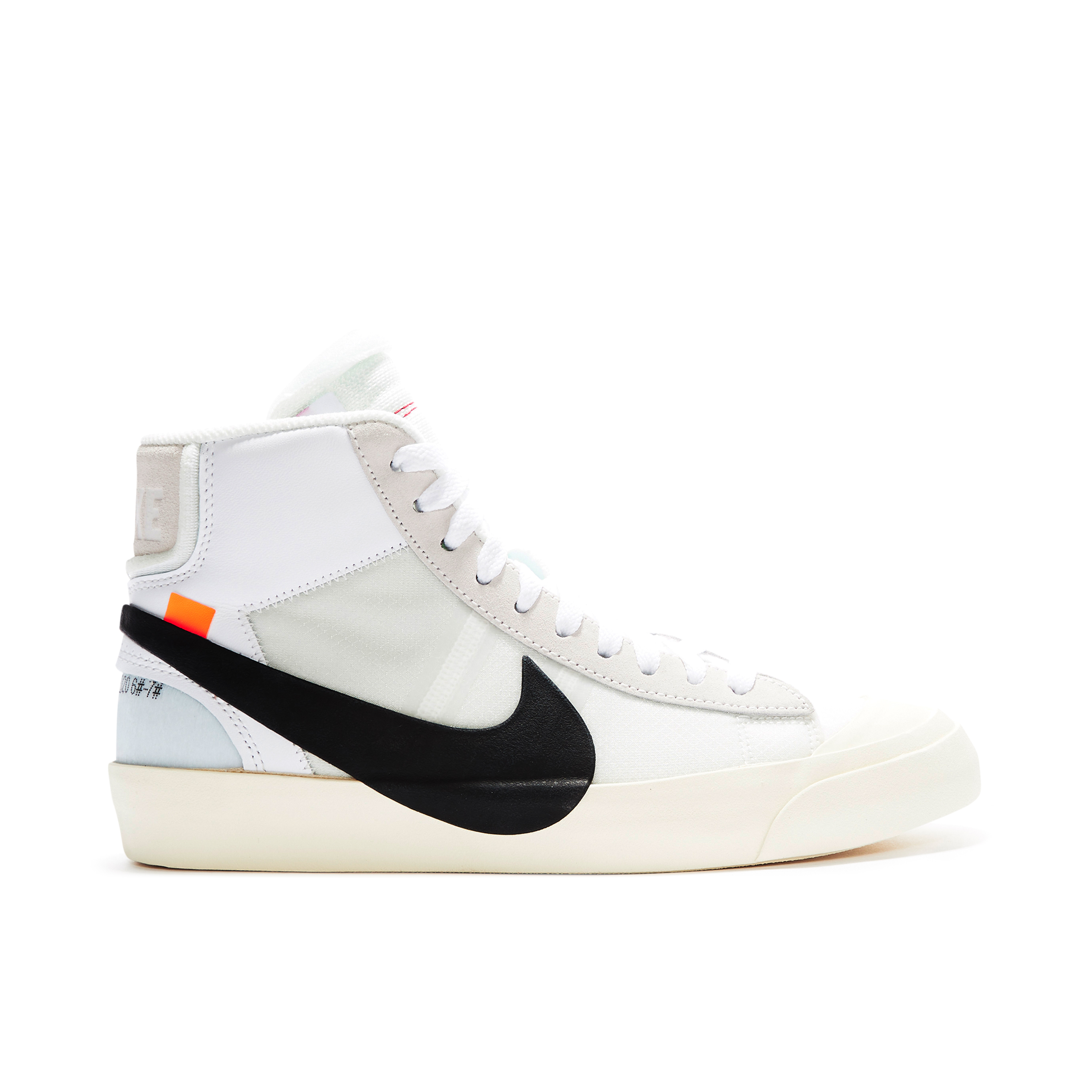 Black and white nike blazers on sale