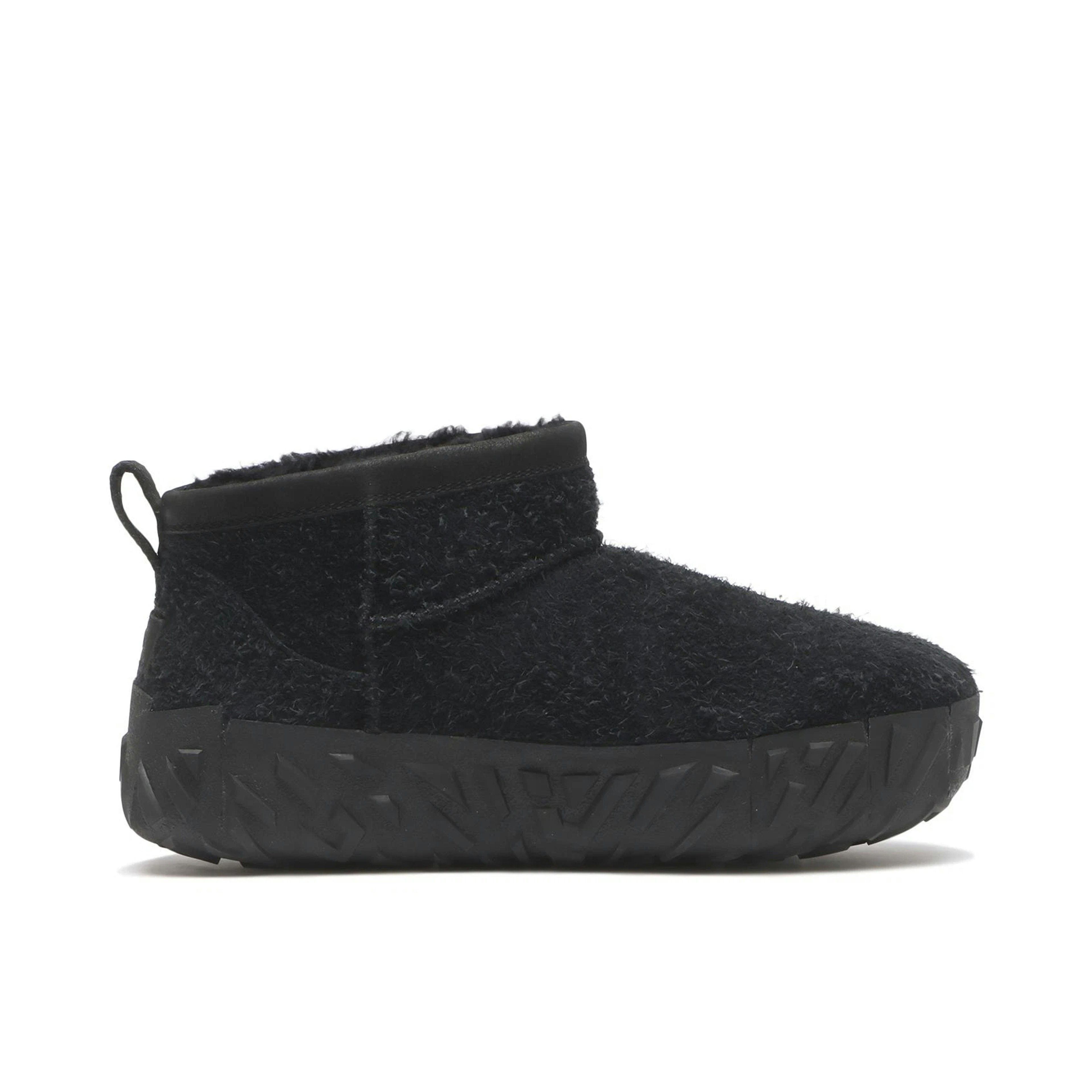 UGG Classic Ultra Mini Wrap Tech Boot Black